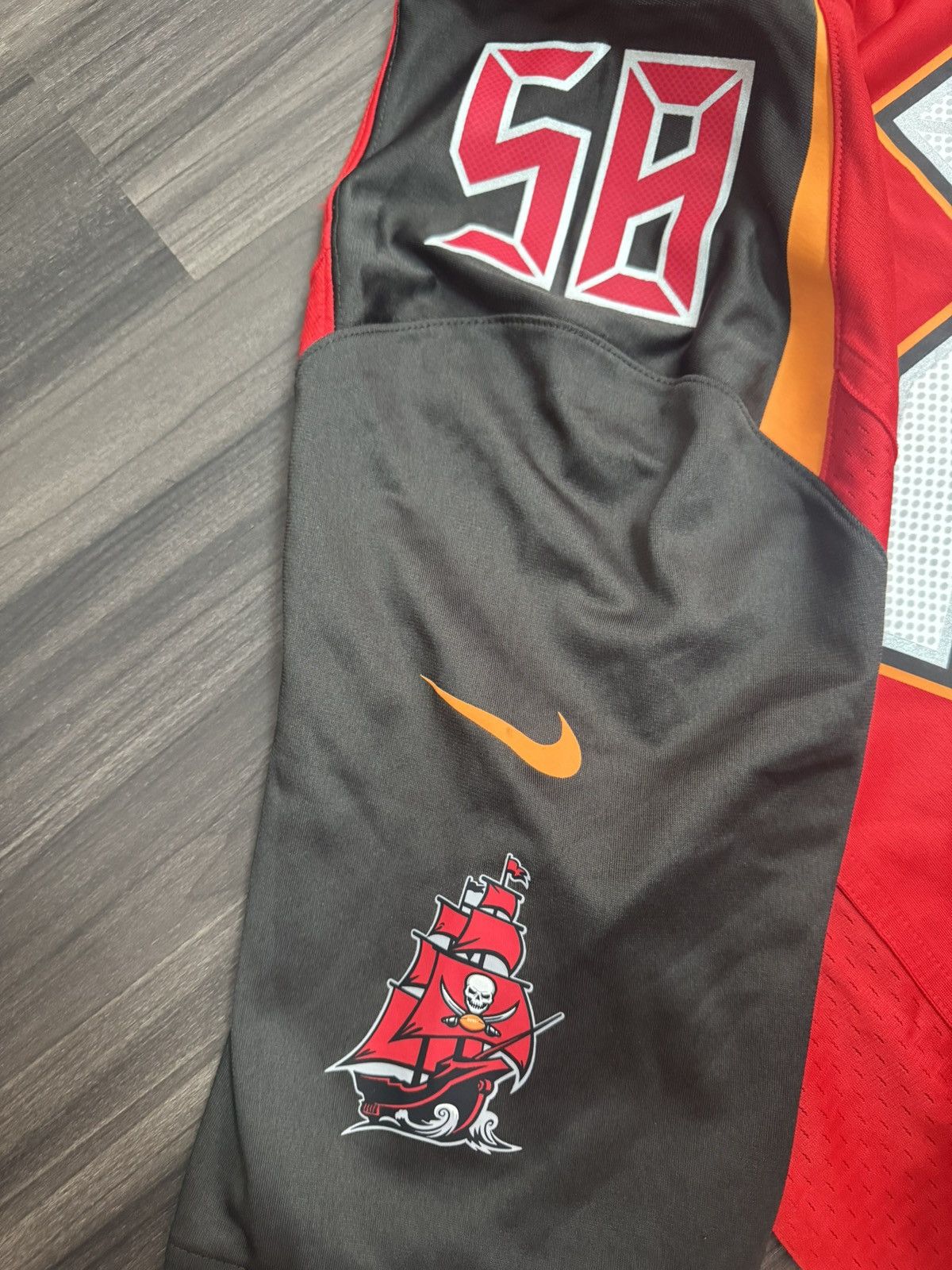 Nike Kwon Alexander #58 Tampa Bay Buccaneers NFL On Field Jersey Size US S / EU 44-46 / 1 - 5 Thumbnail