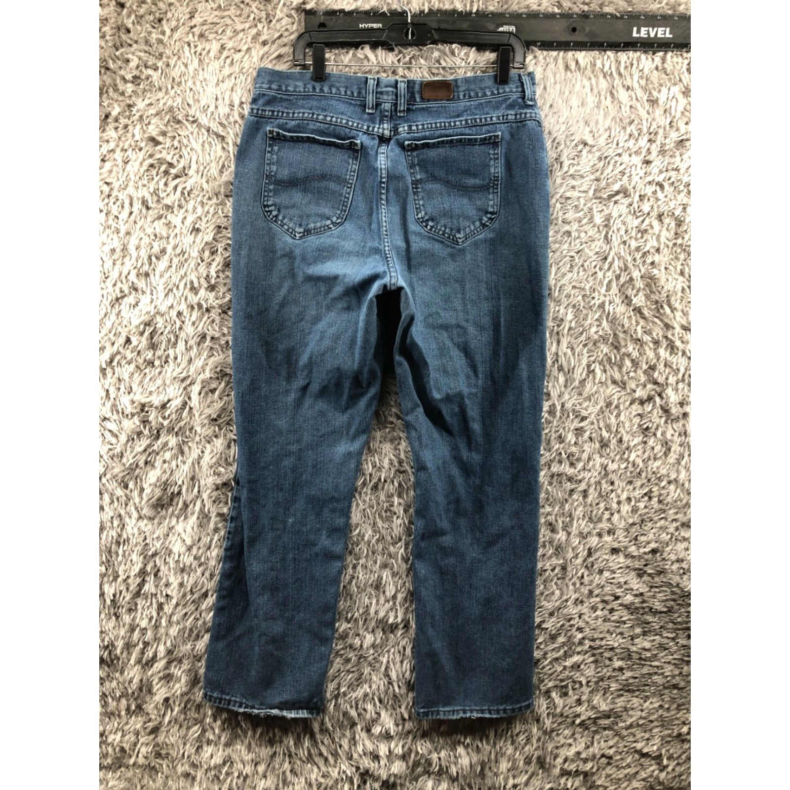 Lee Lee Jeans Regular 14 Womens Medium Wash Blue High Rise Straight Denim 5-Pocket Classic Fit Womens Jeans - Blue 30in Inseam Belt Loops Cotton Size 36" / US 14 / IT 50 - 6 Thumbnail