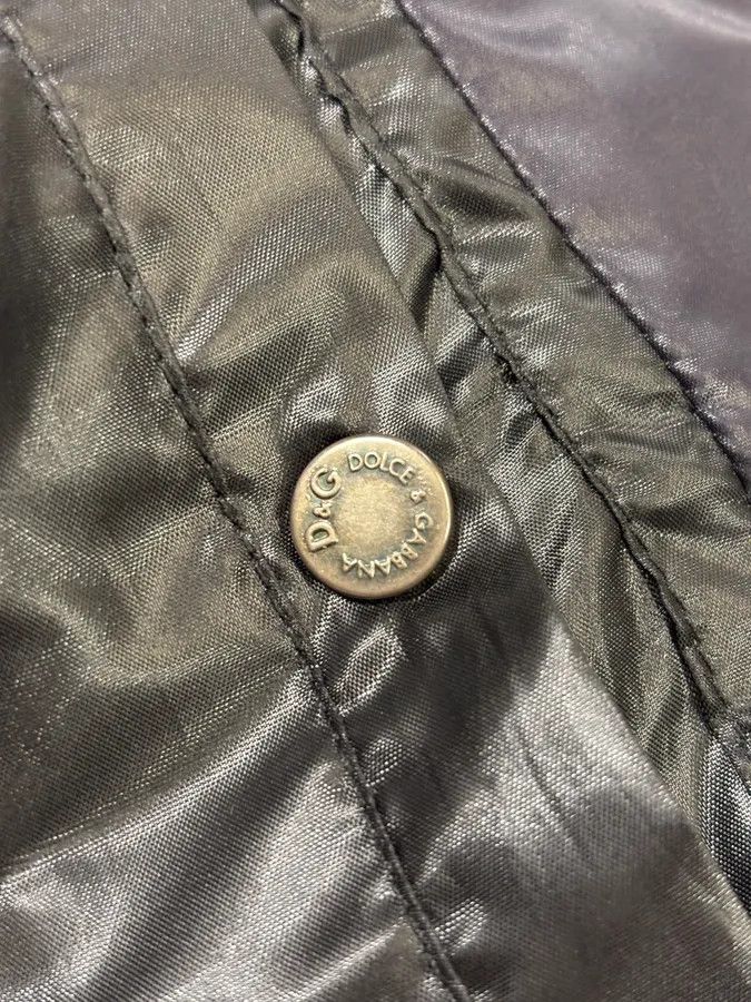 Dolce & Gabbana 2000s Dolce & Gabbana Dark Purple Nylon Quilted Jacket Size US S / EU 44-46 / 1 - 10 Thumbnail