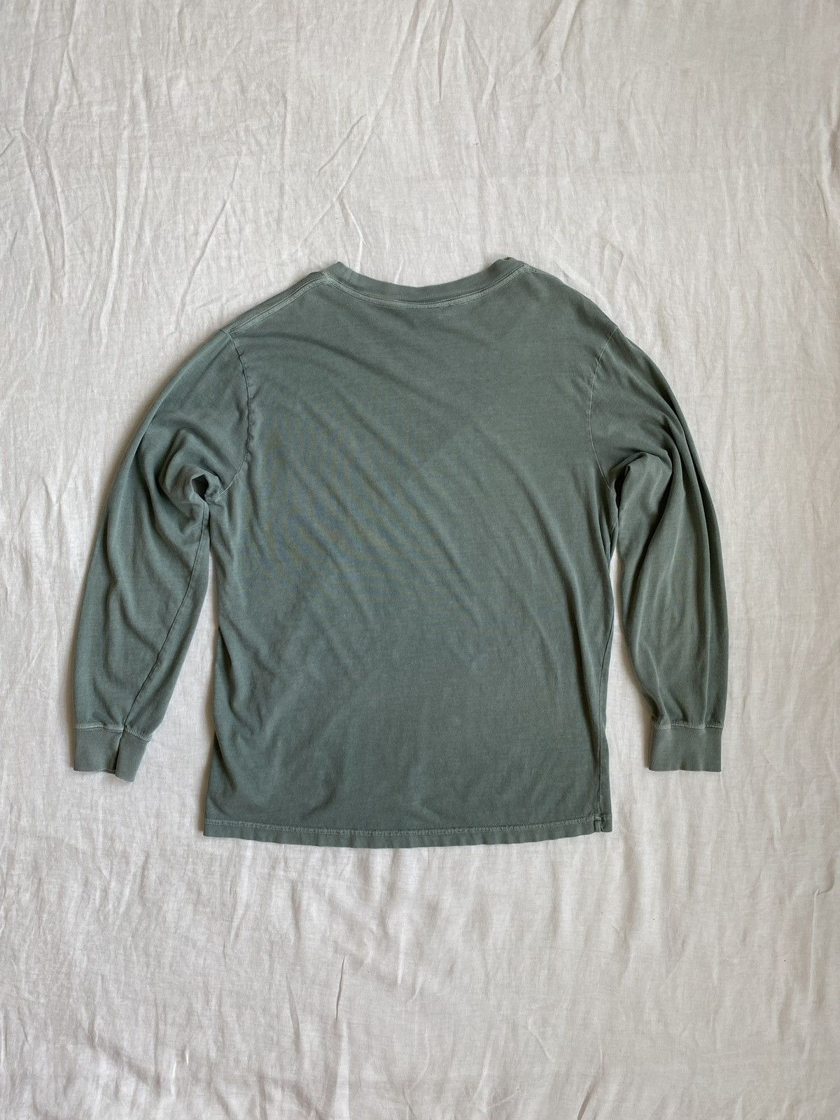 Urban Outfitters Urban Outfitters Nude Women Sculpture Long Sleeve Tee Size US L / EU 52-54 / 3 - 5 Thumbnail