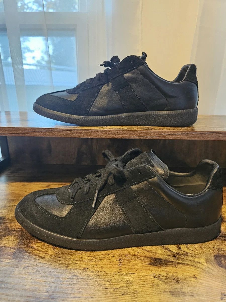Maison Margiela Maison Margiela Replica GAT Black 10 43 Low Tops Size US 10 / EU 43 - 1 Thumbnail