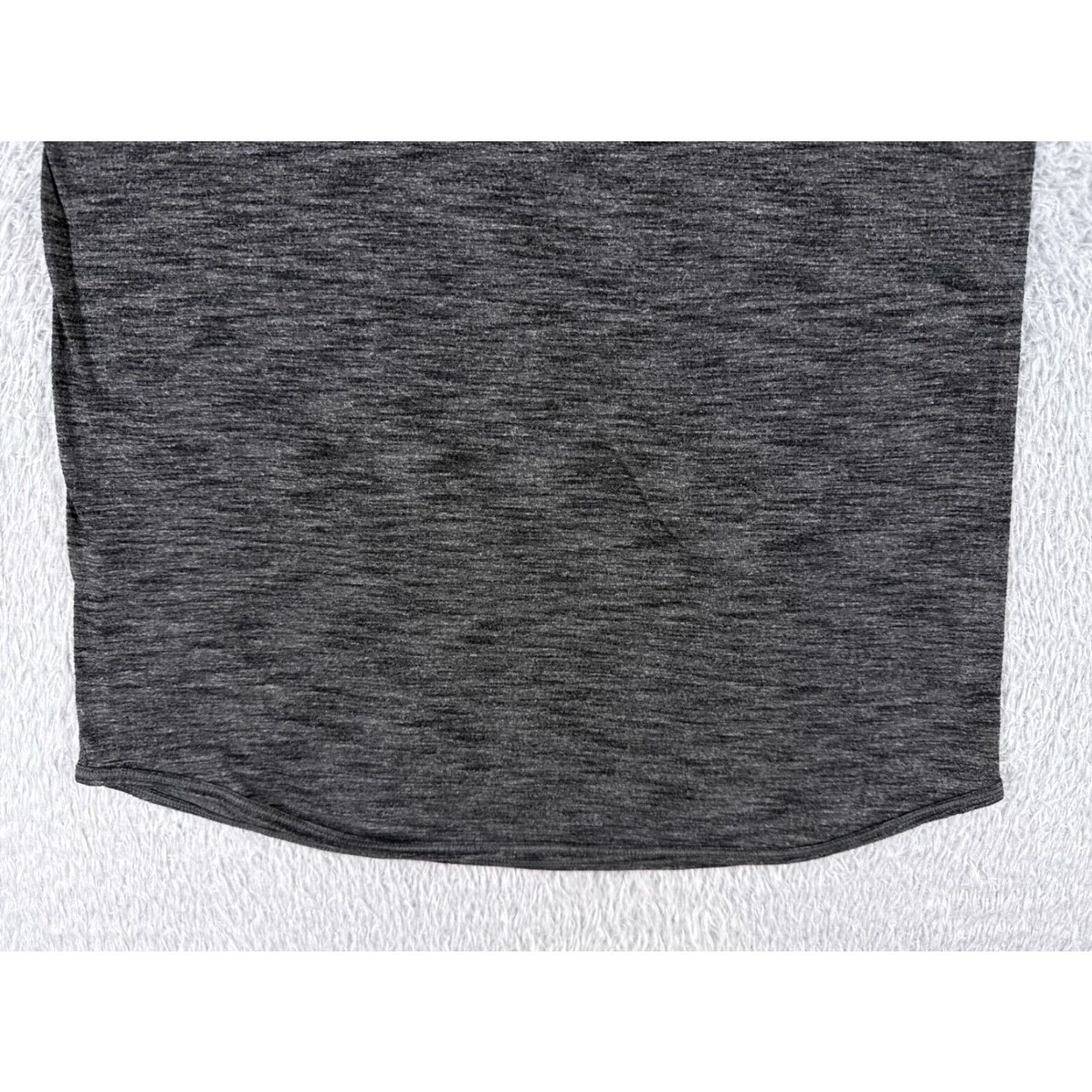 Lululemon Lululemon Shirt Women Gray Essential Tank Yoga Luon Racerback 4 Sleeveless Casual Active Knit Jersey Tank Top Women's Regular Size 4 Gray Size S / US 4 / IT 40 - 5 Thumbnail