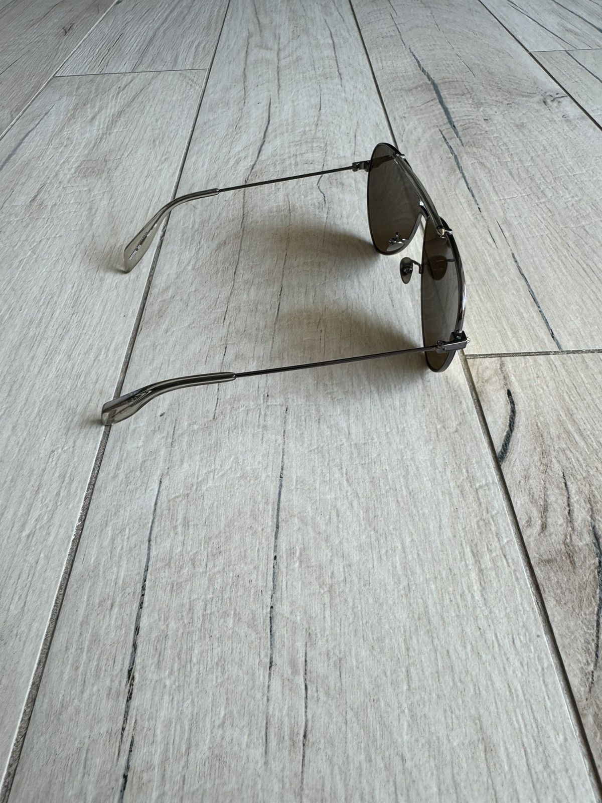 Alexander McQueen Alexander McQueen AM0058S Aviator Sunglasses Size ONE SIZE - 3 Thumbnail