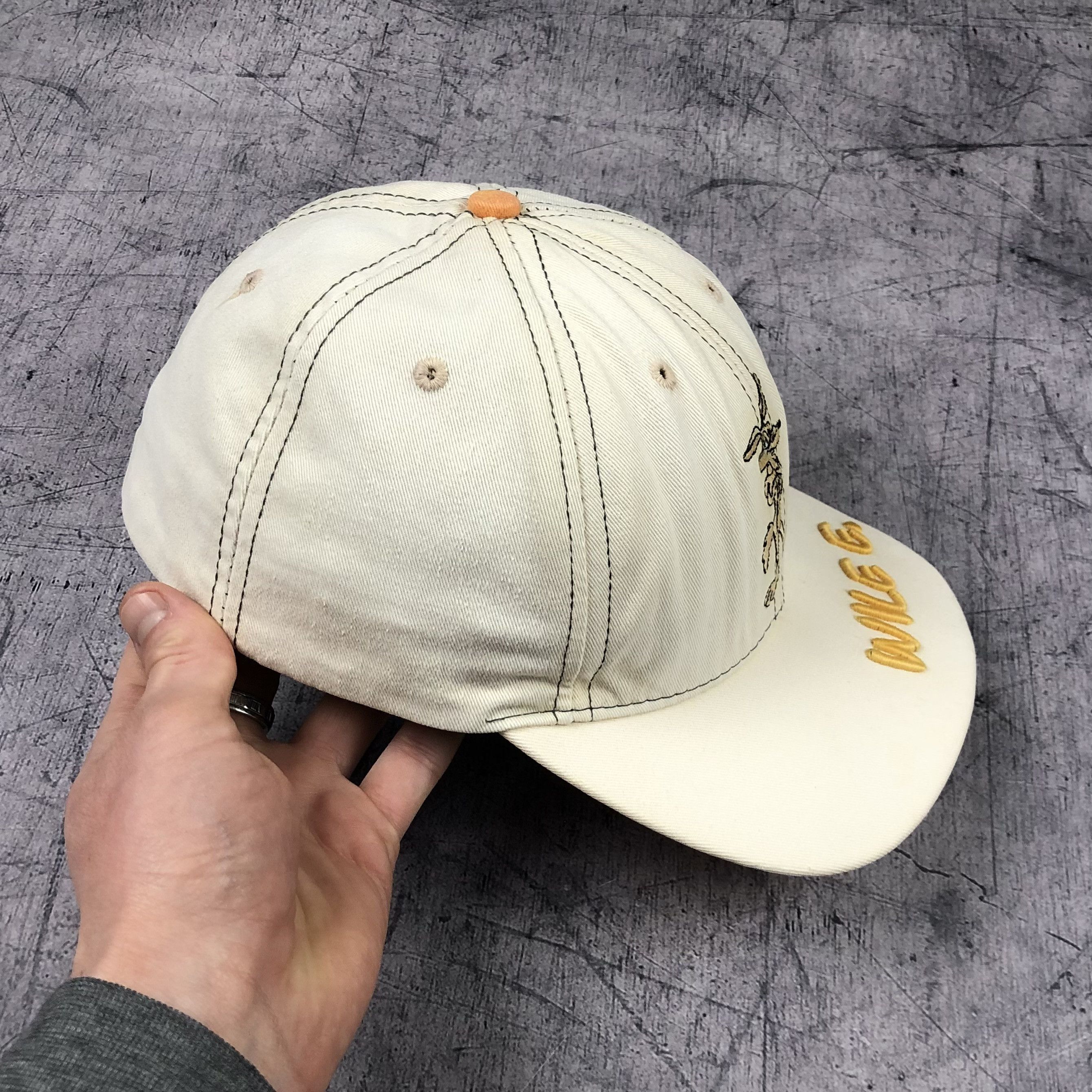 Warner Bros Vintage 1997 Wile Coyote USA Cap Size ONE SIZE - 6 Thumbnail