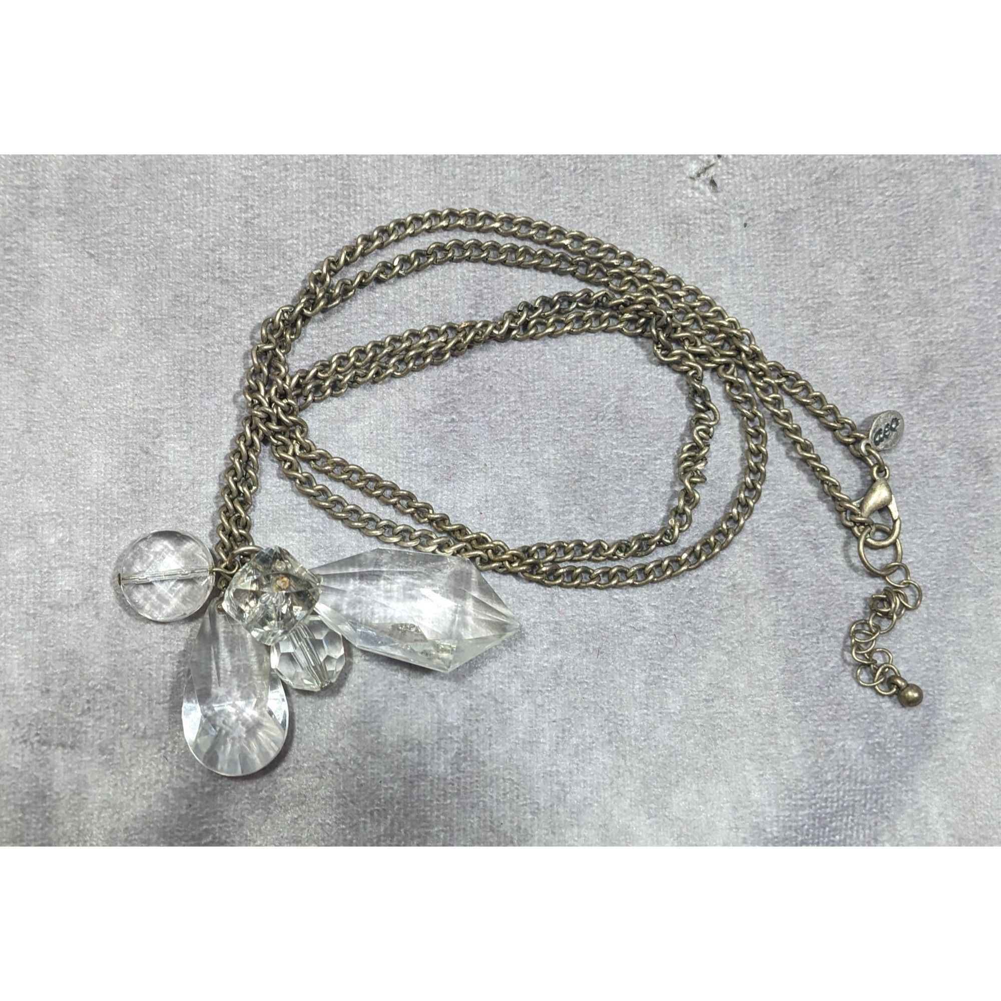 American Eagle Outfitters Y2K AEO Clear Gem Cluster Necklace With Silver Tone Chain Size ONE SIZE - 7 Thumbnail