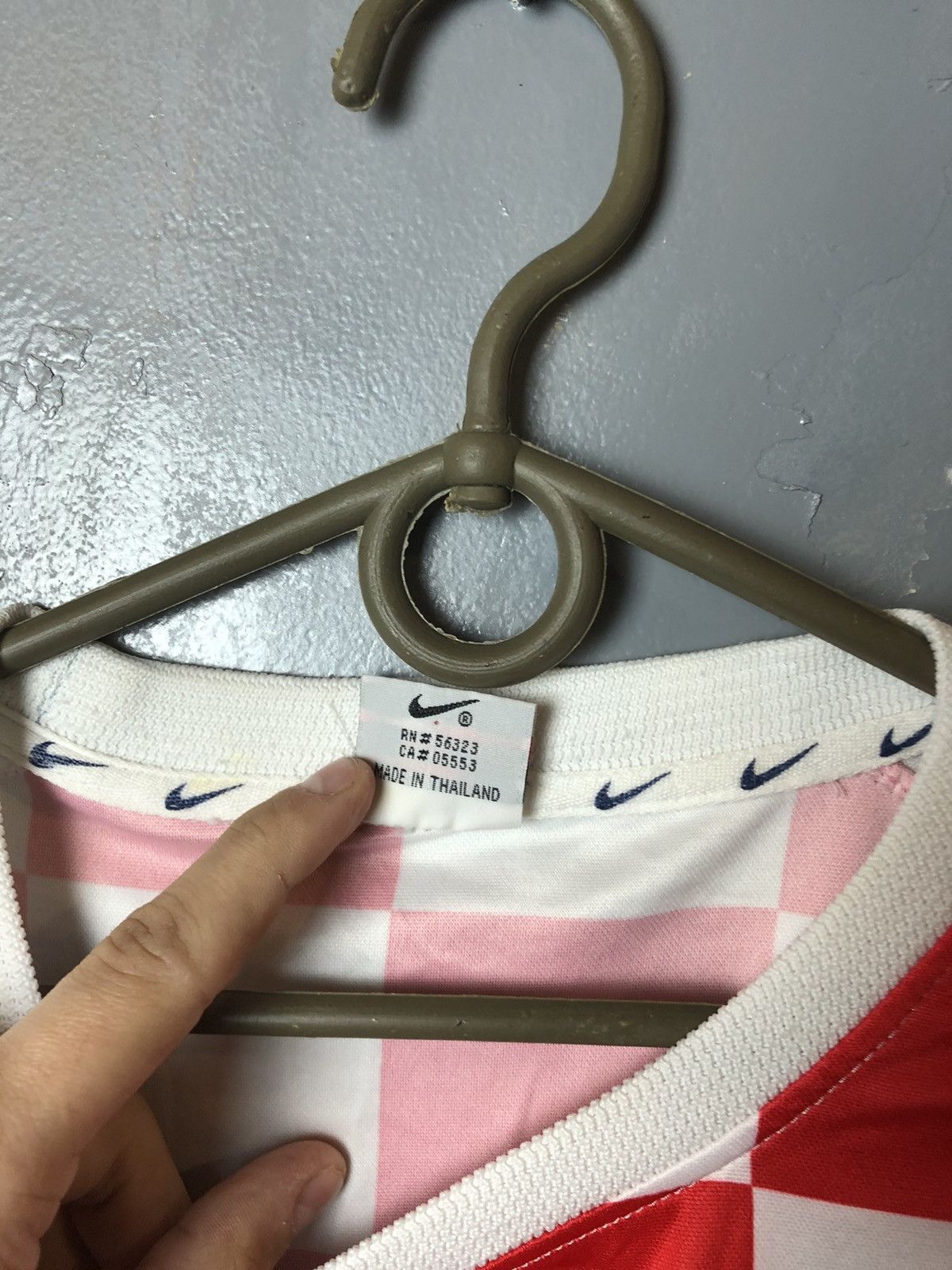 Vintage Vintage soccer jersey Nike Croatia 🇭🇷 Size US XL / EU 56 / 4 - 7 Thumbnail