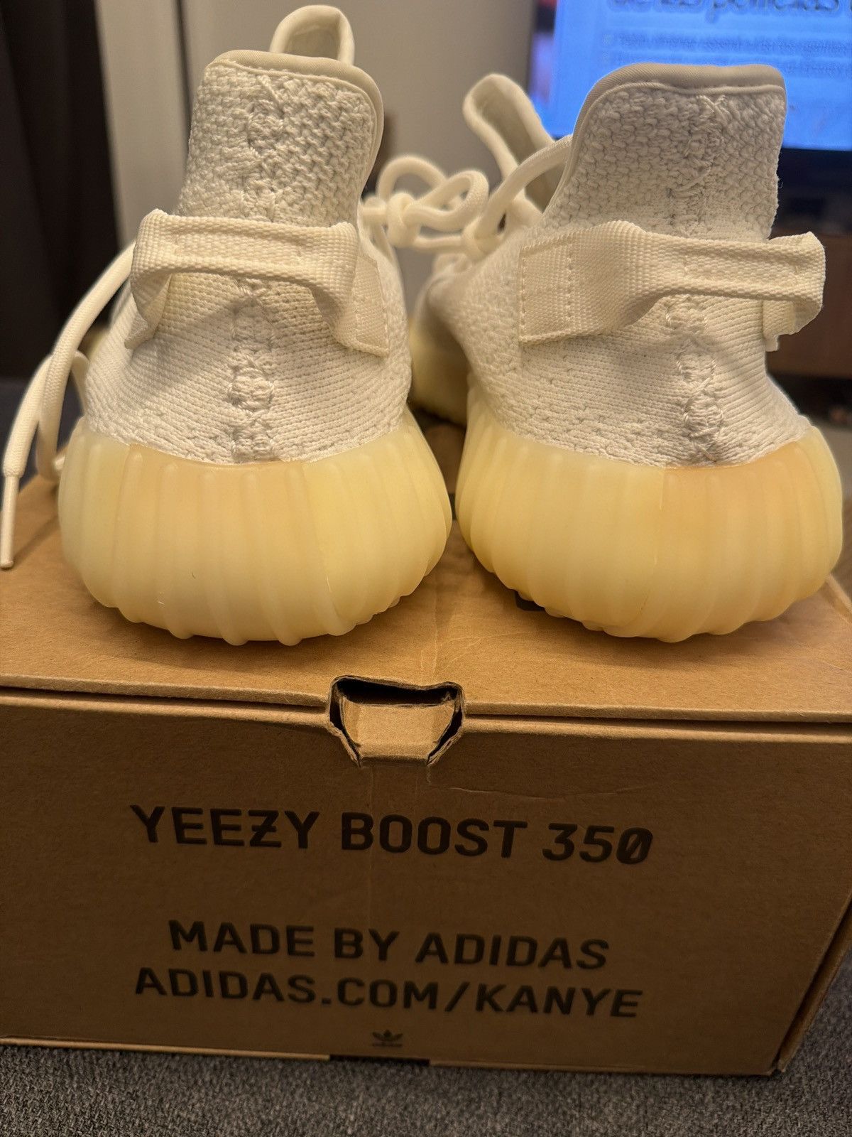 Yeezy Adidas Yeezy Boost 350 V2 Cream Triple White Size US 9 / EU 42 - 4 Thumbnail
