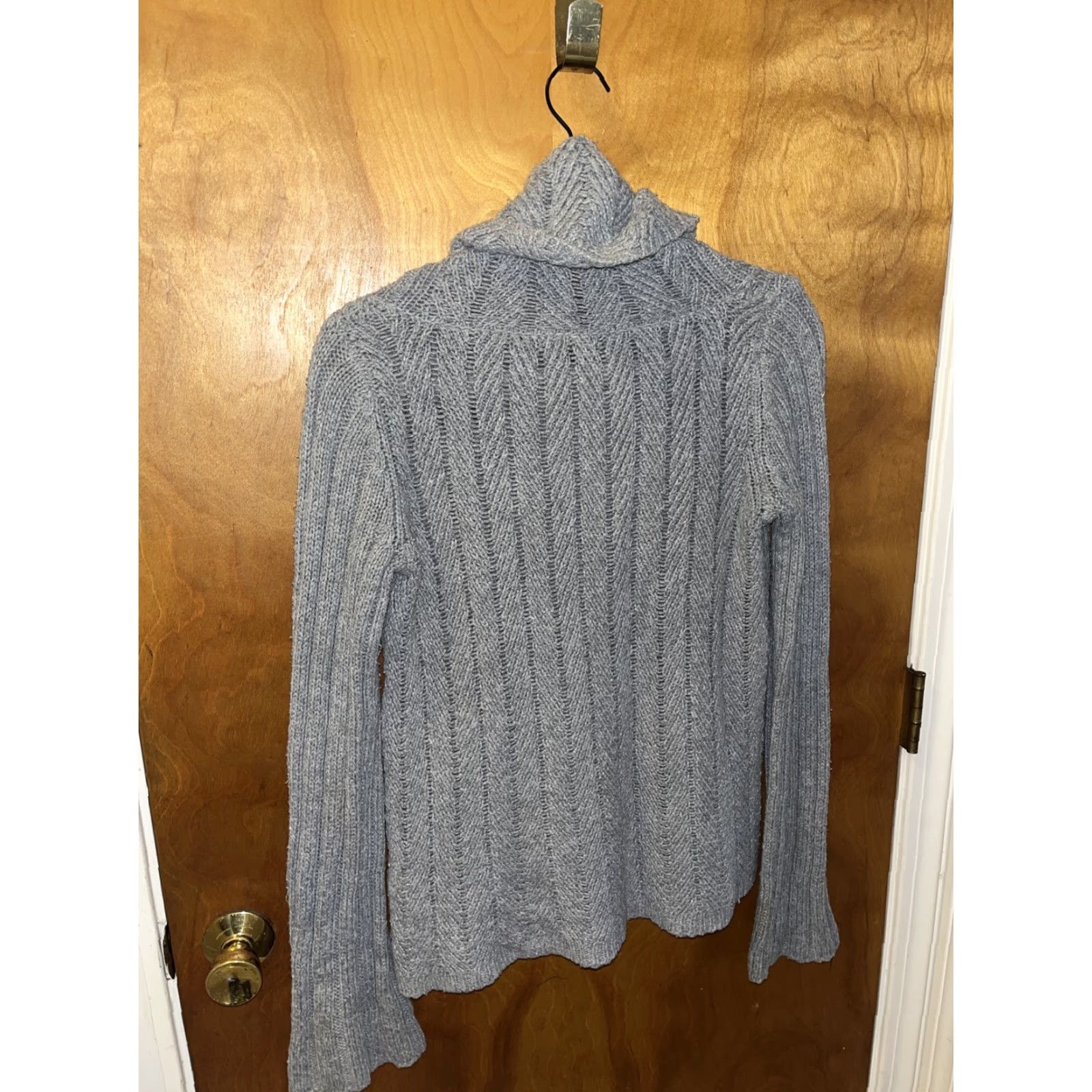 Gap Vintage GAP Womens Medium Gray Cable-Knit Cowl Neck Bell Sleeve Sweater Size M / US 6-8 / IT 42-44 - 4 Thumbnail