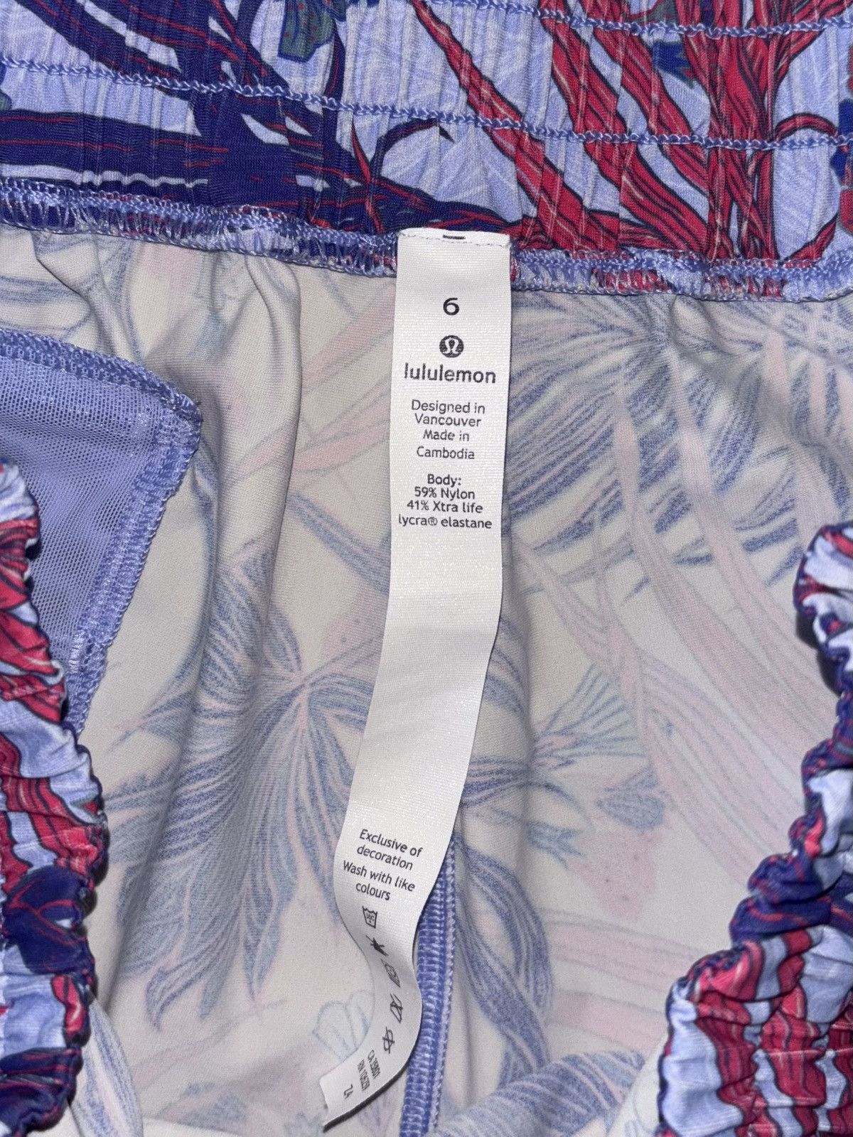 Lululemon Lululemon Will The Wave Surf Shorts Twisted Tropics Size 6 Size 28" / US 6 / IT 42 - 4 Thumbnail