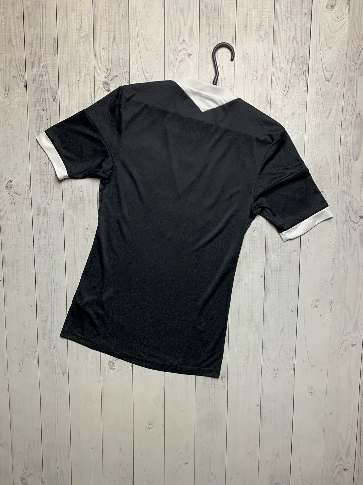 Adidas × Vintage Vintage adidas Southampton soccer jersey size S black Size US S / EU 44-46 / 1 - 7 Thumbnail