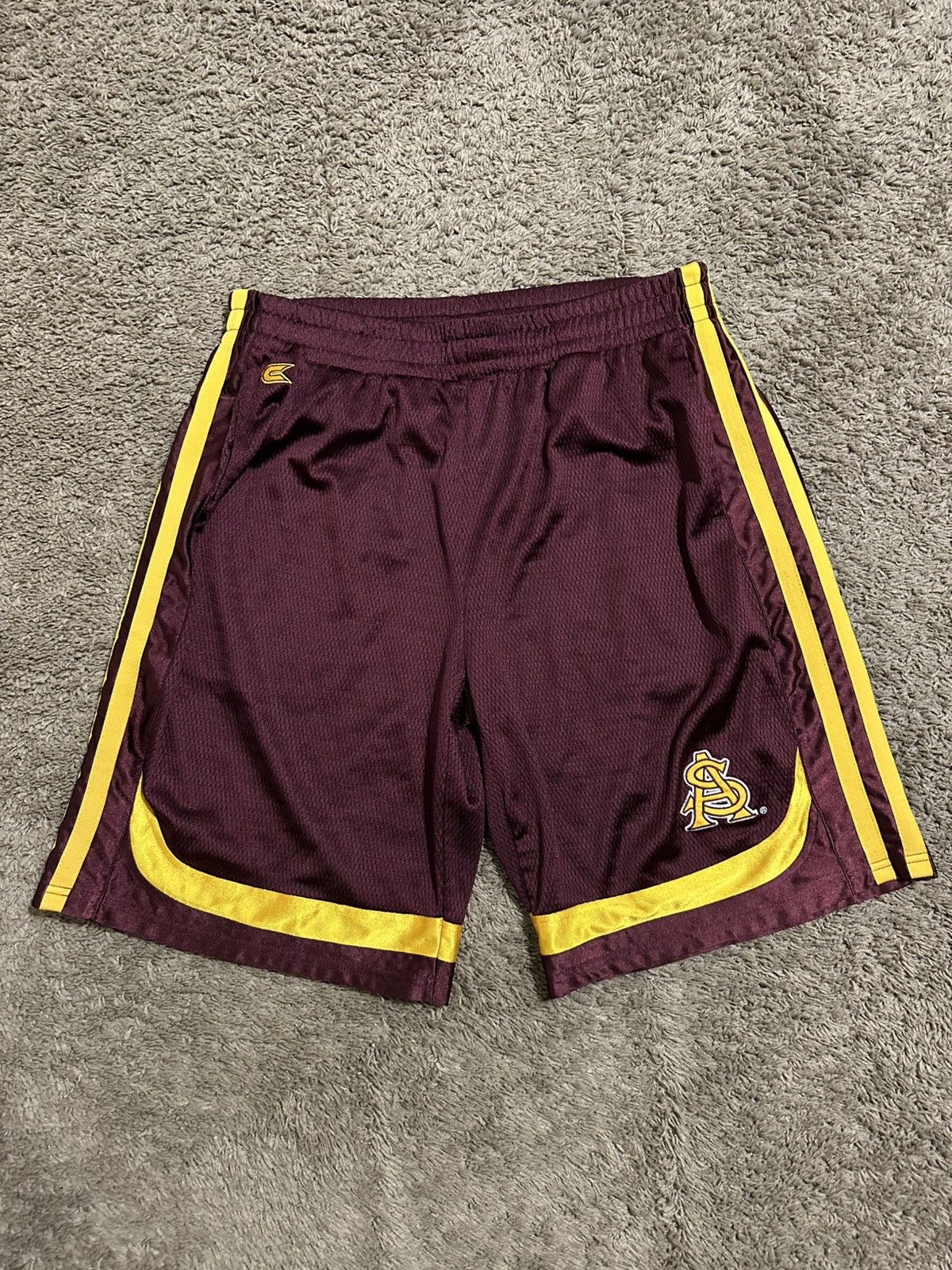 NCAA × Vintage Vintage NCAA Arizona State Sun Devils shorts 90s size large Size US 36 / EU 52 - 1 Thumbnail