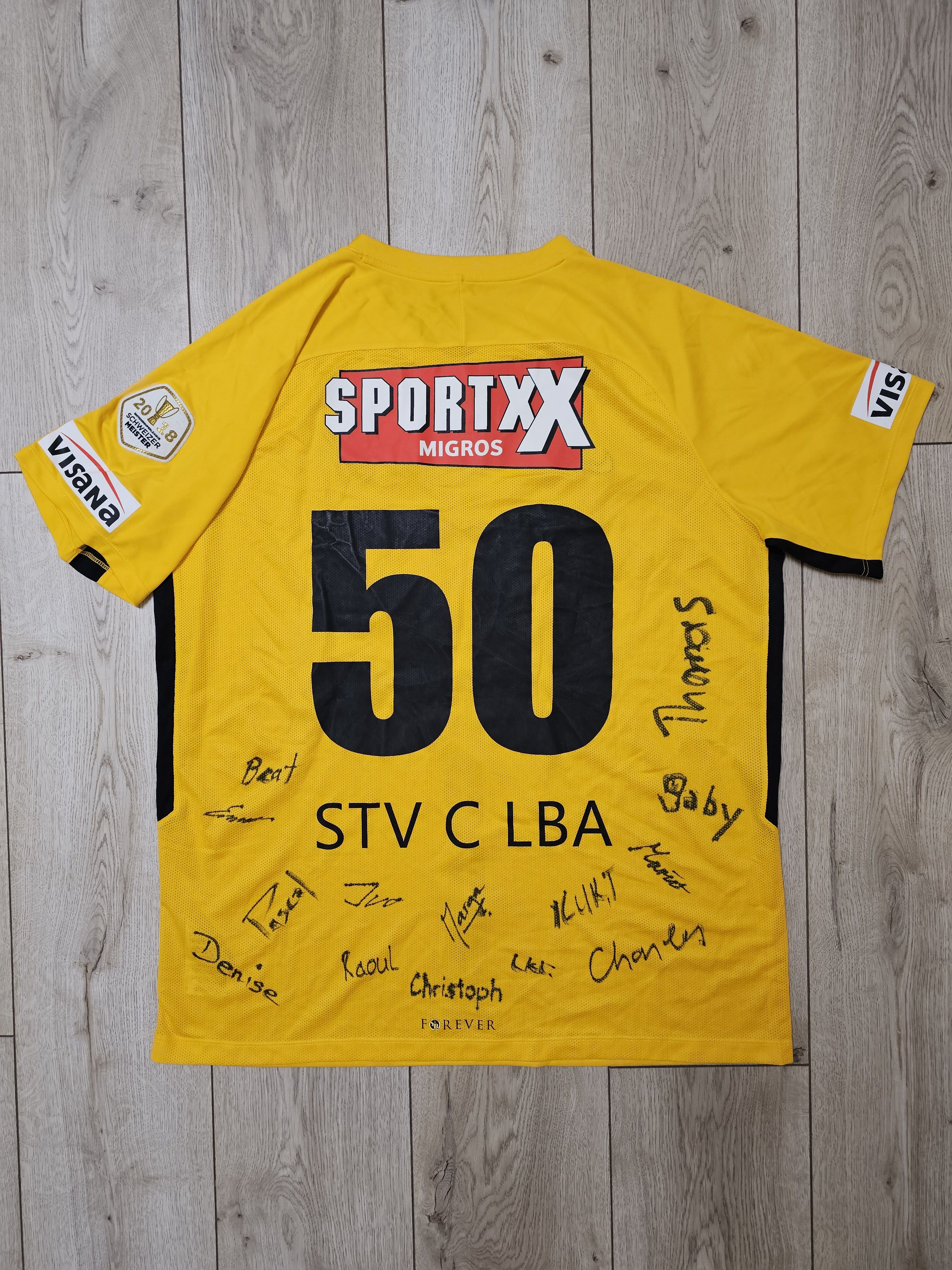 Nike YOUNG BOYS 2018 2019 HOME FOOTBALL SHIRT SOCCER JERSEY Size US XXL / EU 58 / 5 - 2 Thumbnail