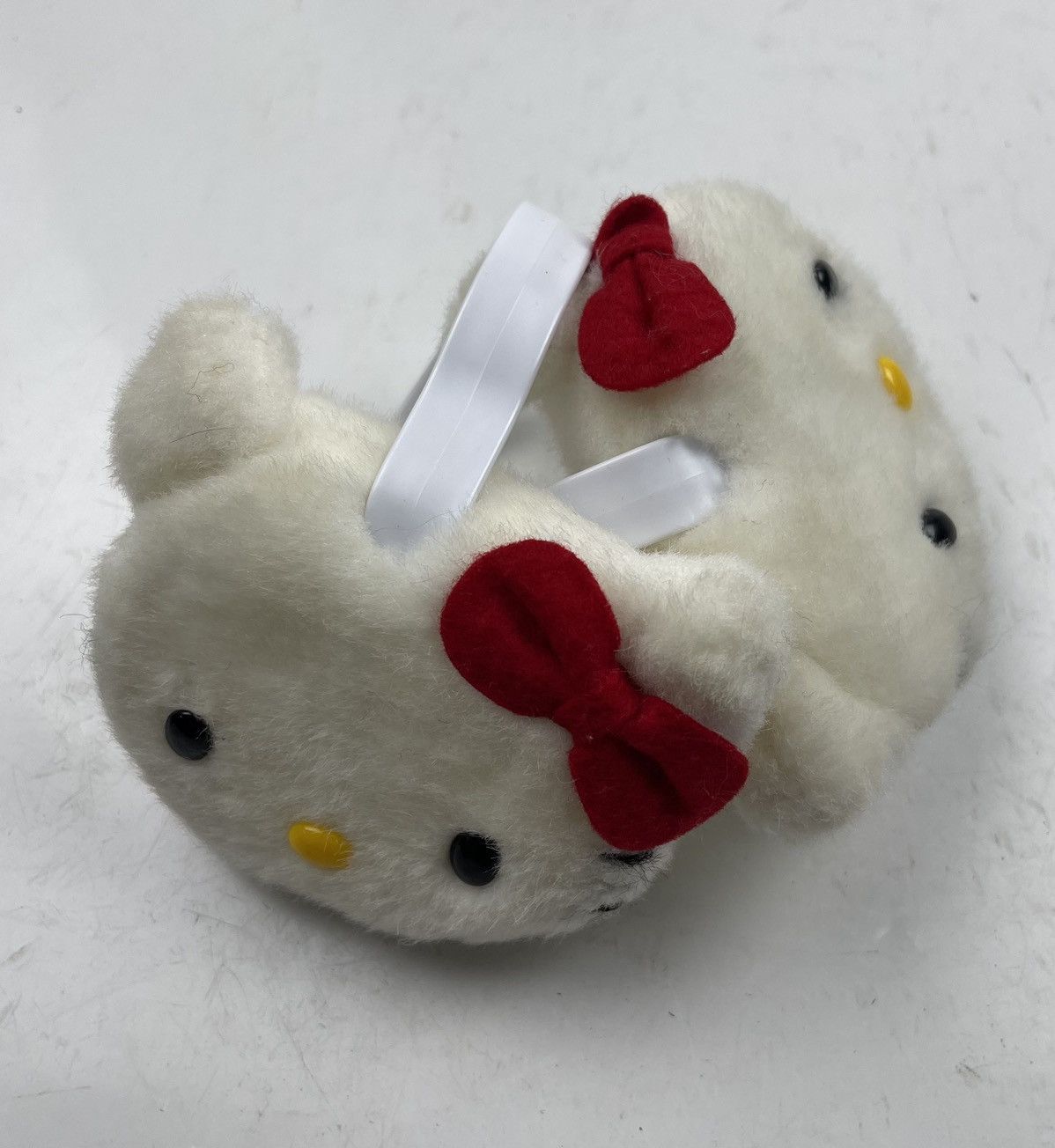 Japanese Brand very rare hello kitty ear muff tc30 Size ONE SIZE - 3 Thumbnail