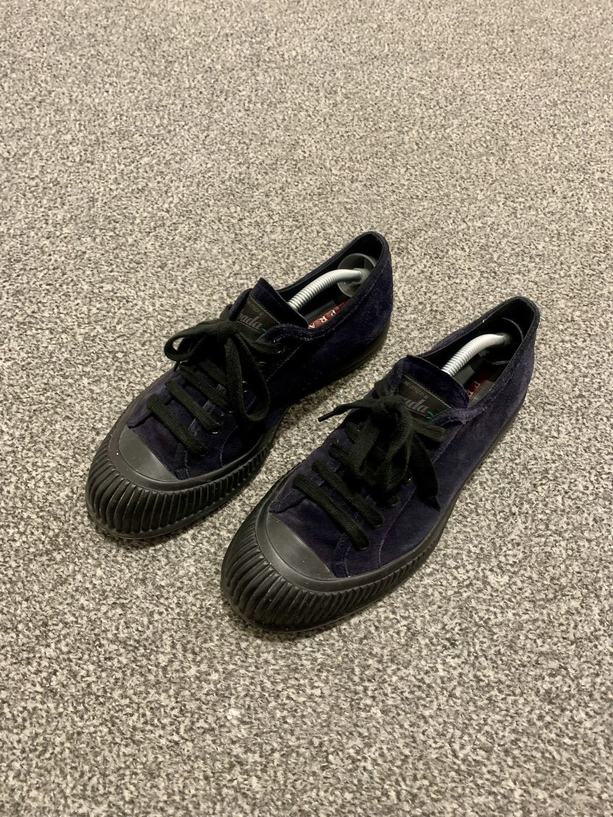 Prada Prada Suede Hawaii Low Top Rubber Sneakers Size US 9 / EU 42 - 3 Thumbnail