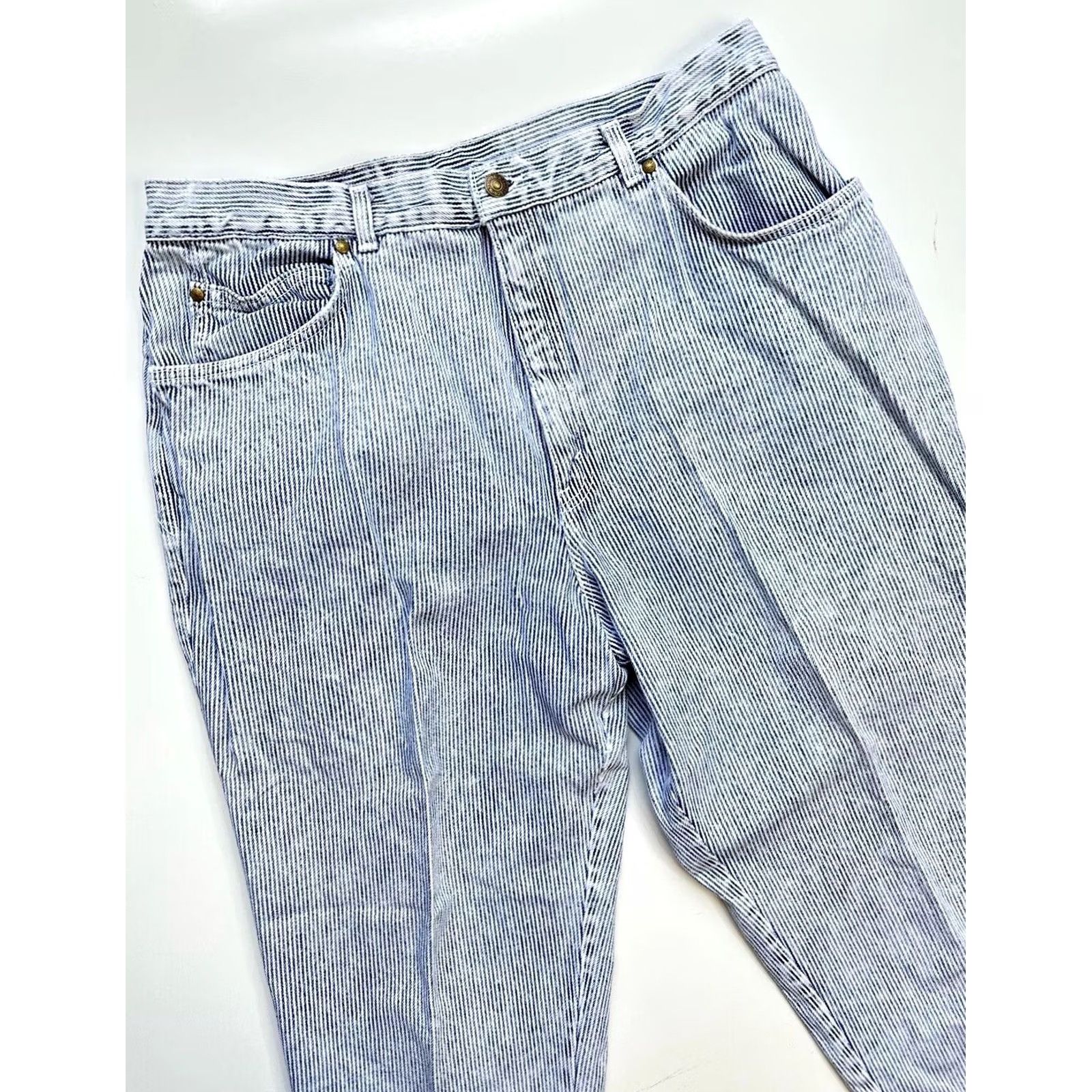 Levi's VINTAGE Levi's 900 Series Silver Tab Mom Jeans Blue White Railroad Stripe 34x30 Women's Jeans 80s Size 24" / US 00 / IT 34 - 2 Thumbnail