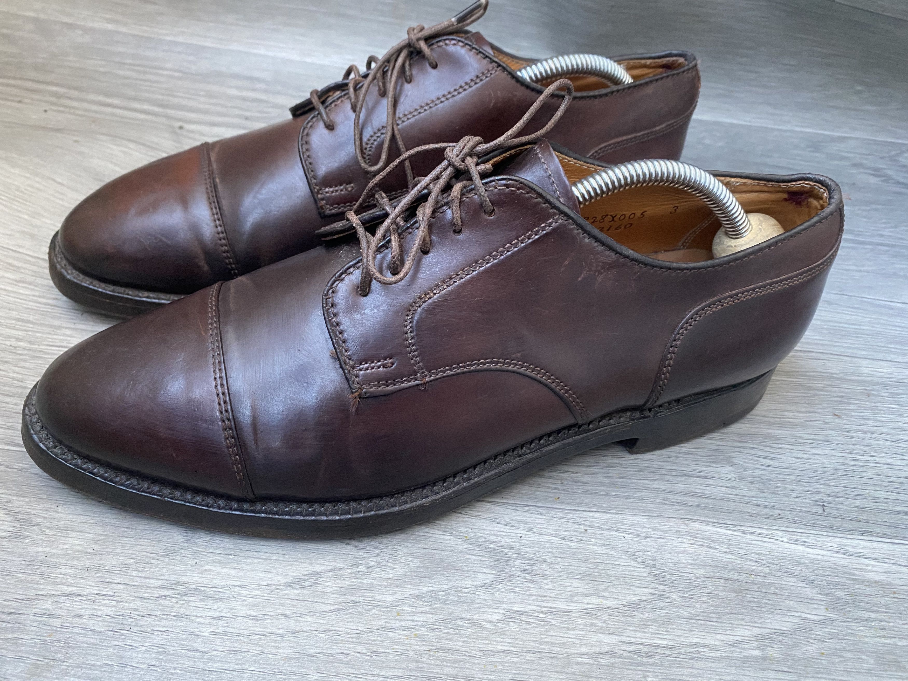 Alden Alden cap-toe shell cordovan dress oxford shoes sz 7.5 Size US 7.5 / EU 40-41 - 3 Thumbnail