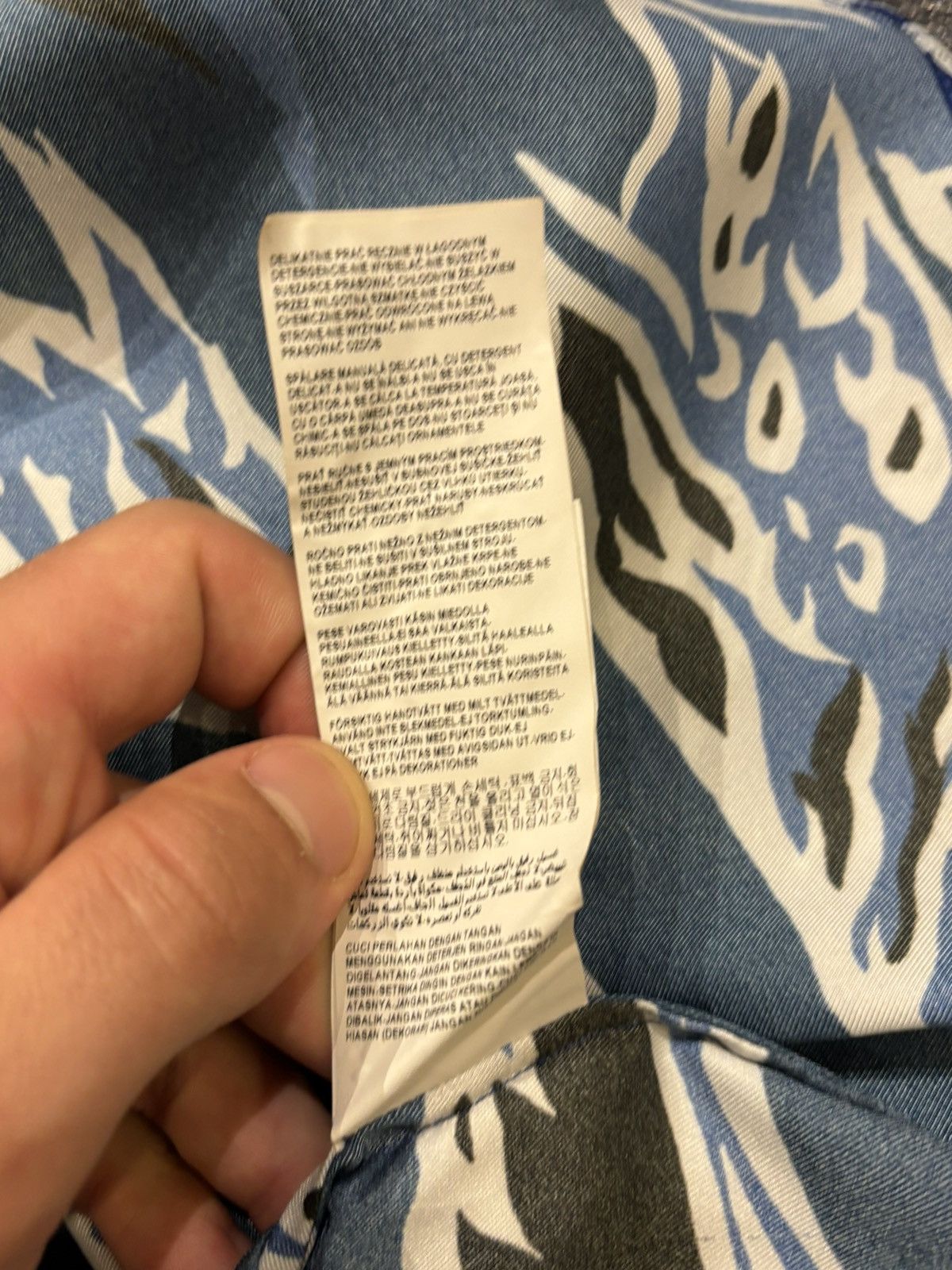 Versus Versace Versace Versus Camo Shorts Sleeve Button Down Size US L / EU 52-54 / 3 - 5 Thumbnail