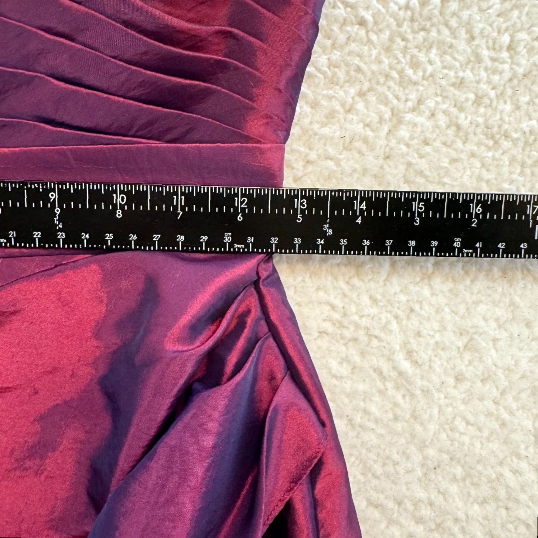 Vintage Bridesmaid Dress 6 Purple Iredescent Shiny Strapless Formal Gown Full Length - Ball Gown - Women - Size 6 - Zip - Purple - Strapless - Long - Formal Size M / US 6-8 / IT 42-44 - 7 Thumbnail