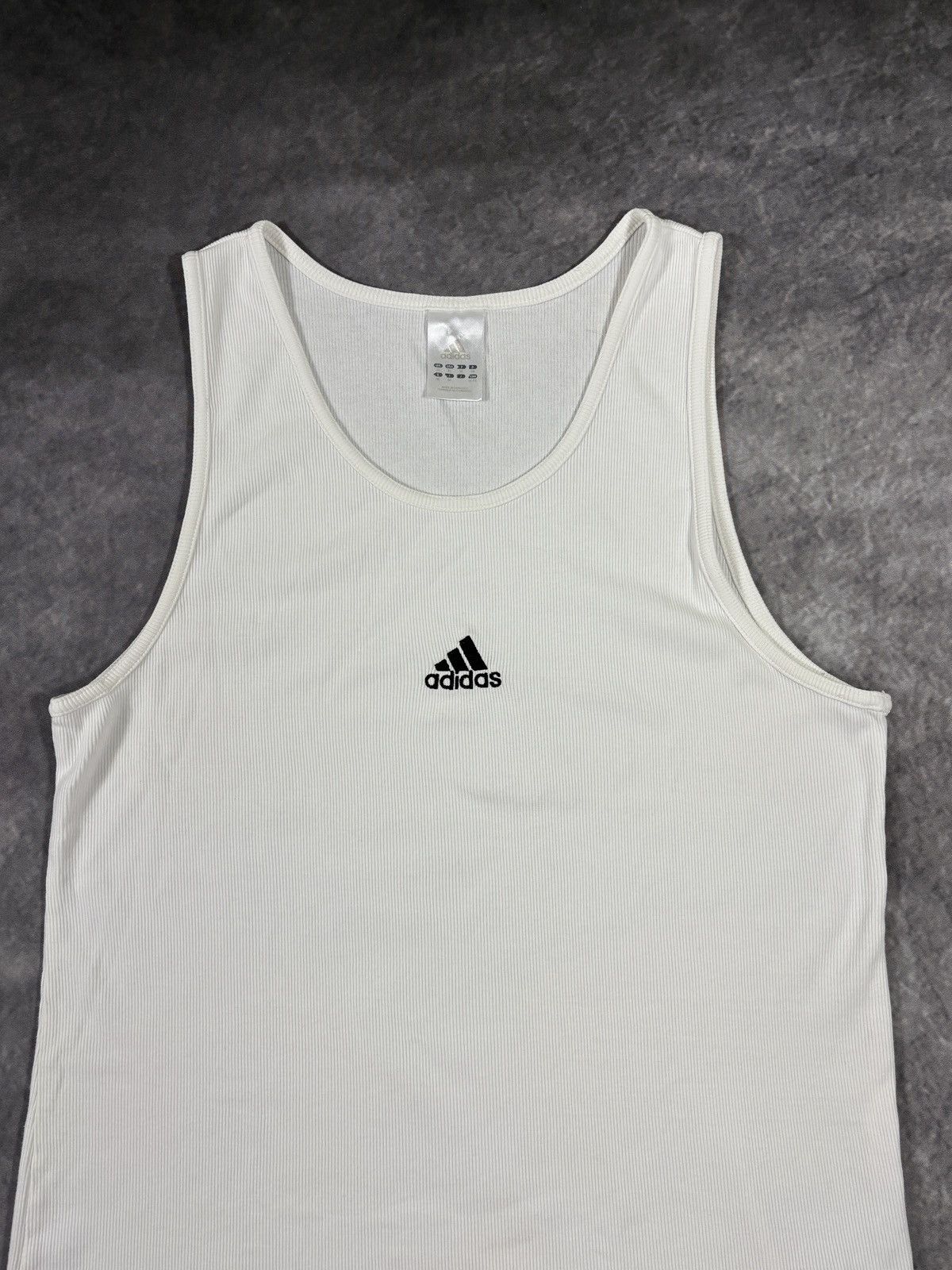 Adidas Vintage Adidas Tank Top Sleeveless Undershirt Embroidered Size US XL / EU 56 / 4 - 4 Thumbnail