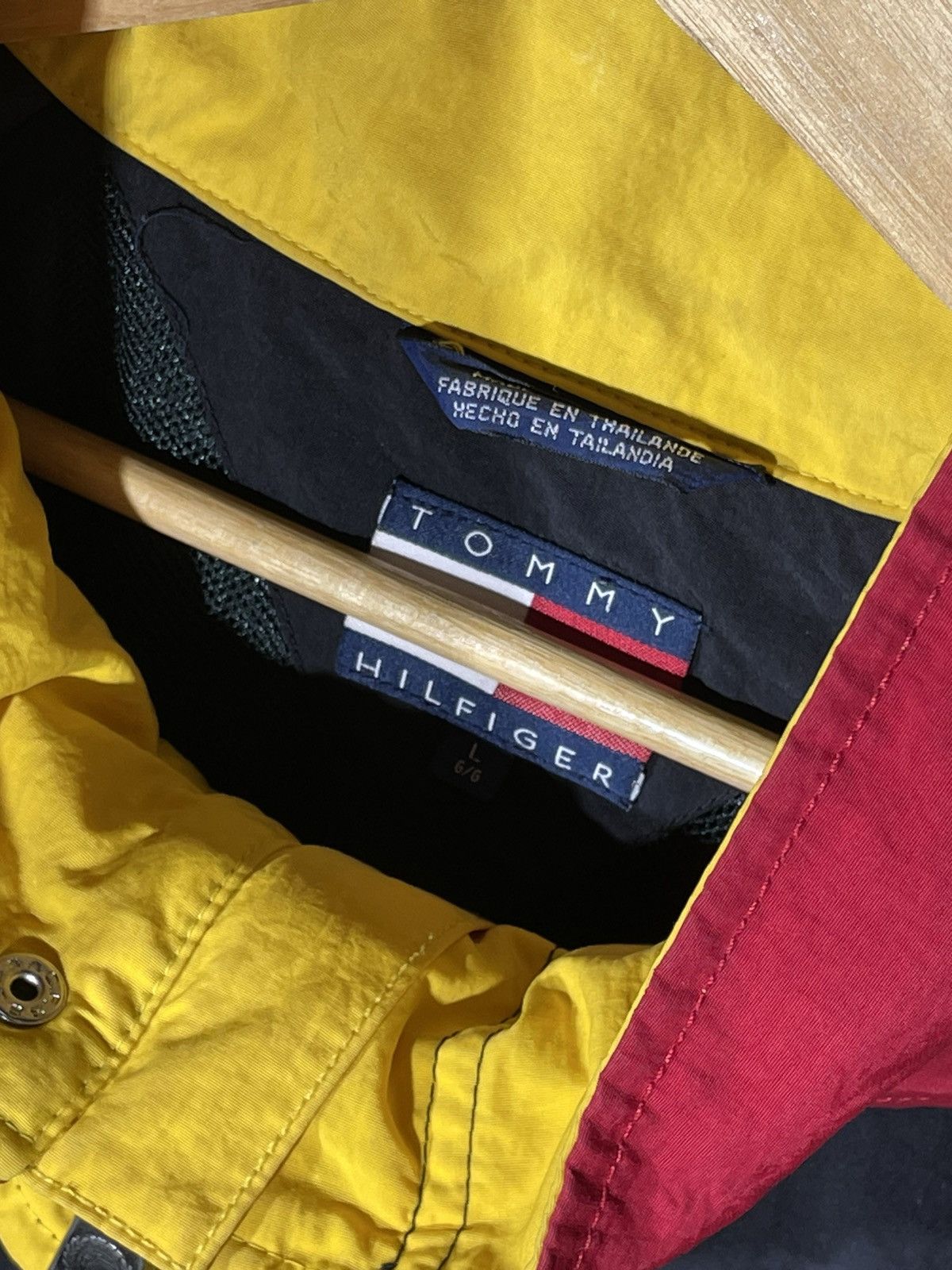 Tommy Hilfiger × Vintage Jacket Tommy Hilfiger Spell Out 90’s Vintage Size US L / EU 52-54 / 3 - 8 Thumbnail