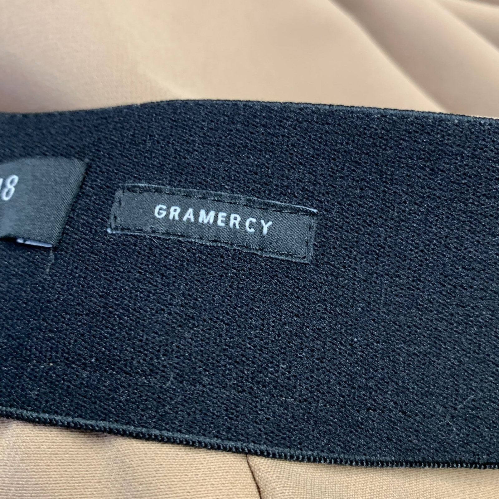 Lafayette 148 LAFAYETTE 148 Size 8 Tan Polyamide Trouser Cut Casual Pants Size US 26 / EU 42 - 4 Thumbnail
