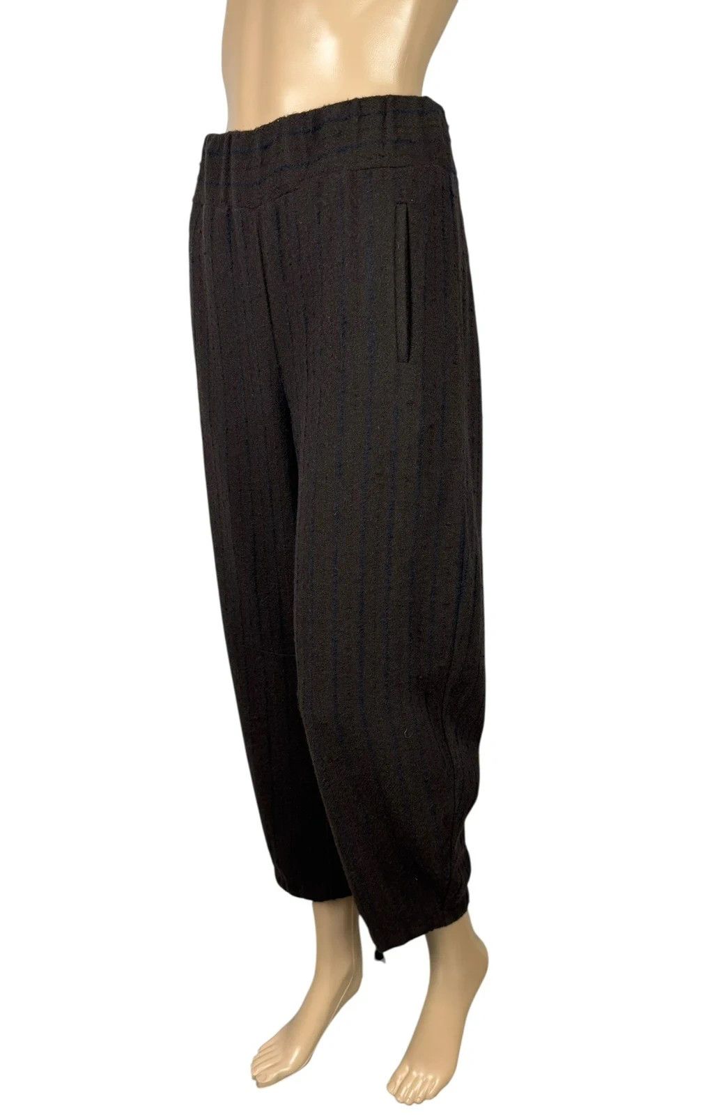 Other Alessia Santi Italy Crop Pants Wool Knit Striped size 40 Size 27" / US 4 / IT 40 - 1 Thumbnail