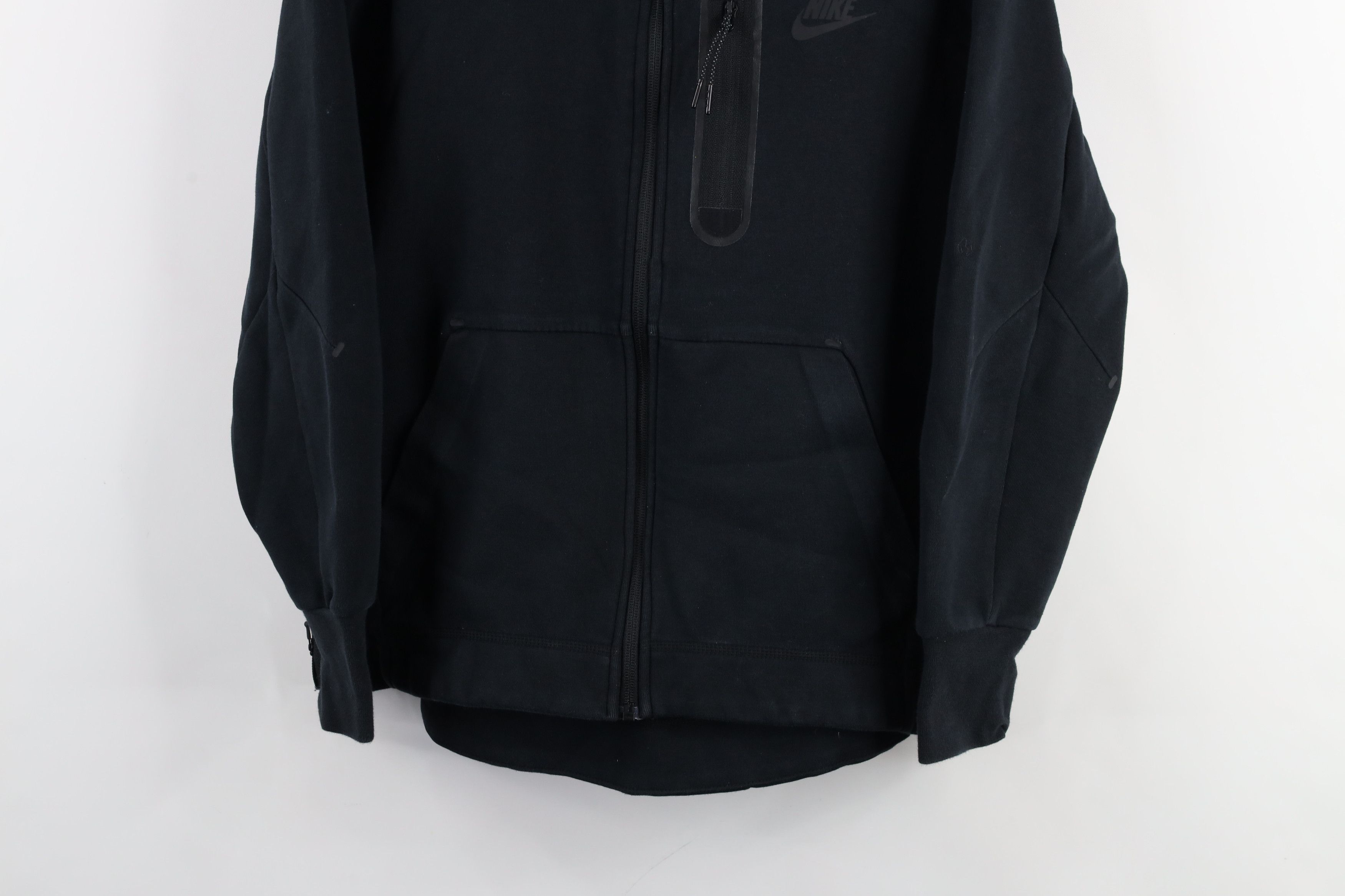 Nike × Vintage Nike Tech Fleece Spell Out Full Zip Hoodie Sweatshirt Black Size S / US 4 / IT 40 - 3 Thumbnail