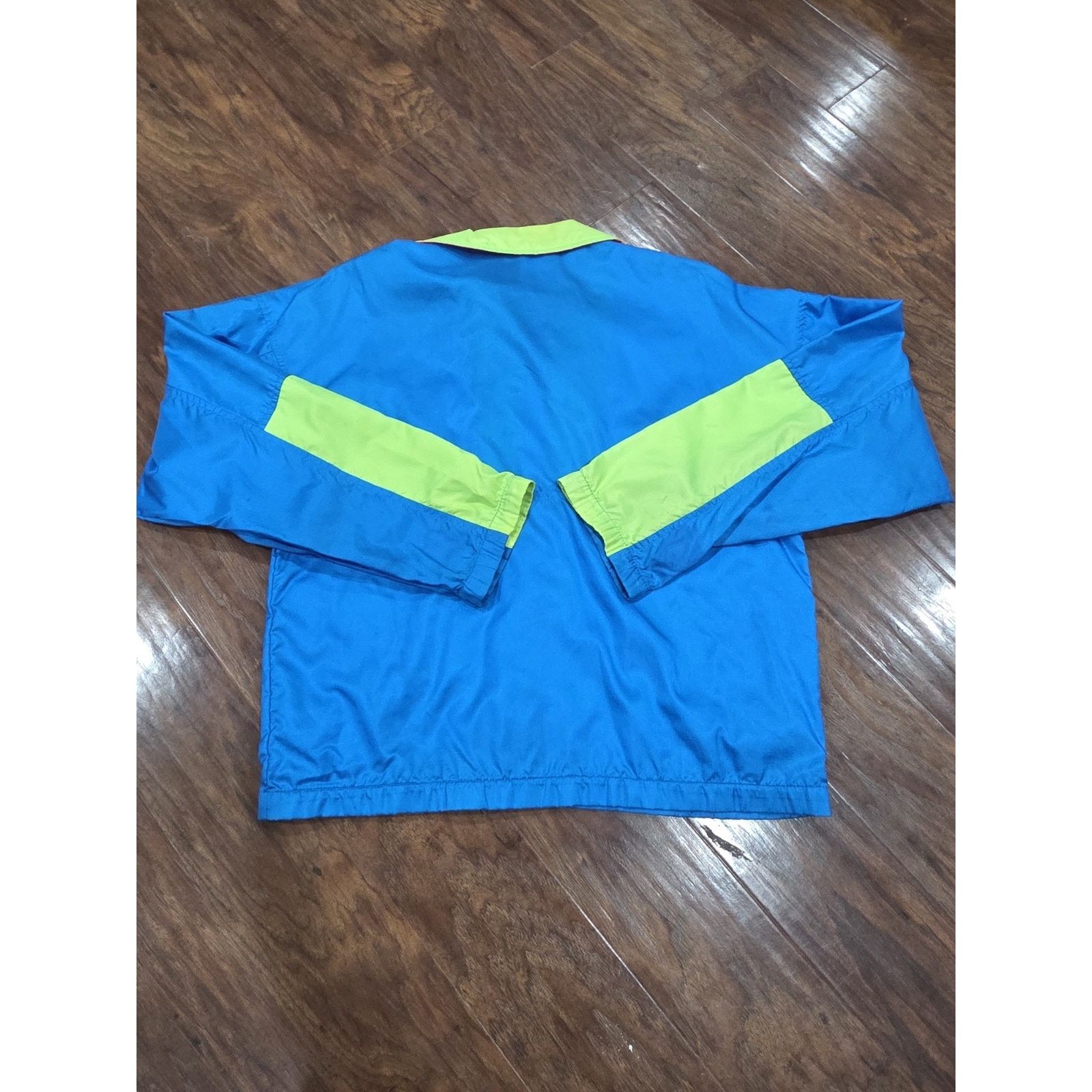 Columbia Vintage Columbia Jacket Size M Radial Sleeve Windbreaker Size US M / EU 48-50 / 2 - 9 Thumbnail