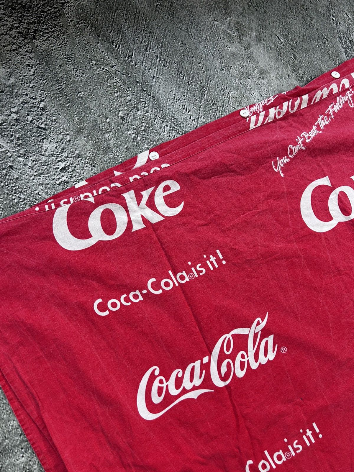 Coca Cola × Vintage Coca Cola vintage sheets 90s berdom red fullprint Size ONE SIZE - 6 Thumbnail