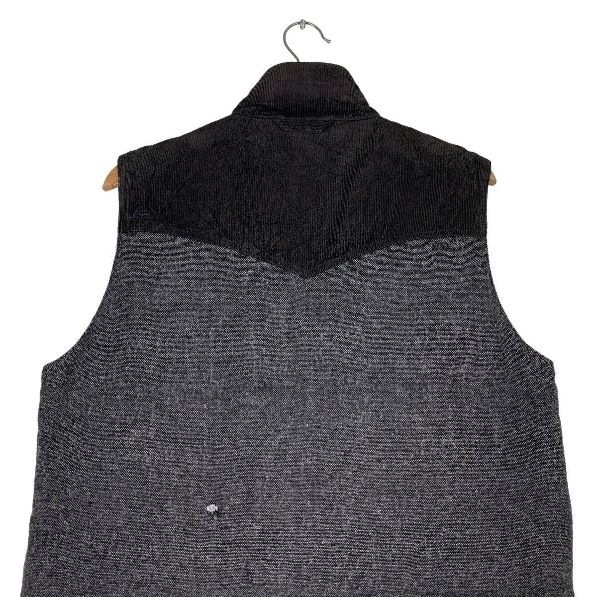 Quiksilver QUIKSILVER Vest #0415-C19 Size US L / EU 52-54 / 3 - 8 Thumbnail
