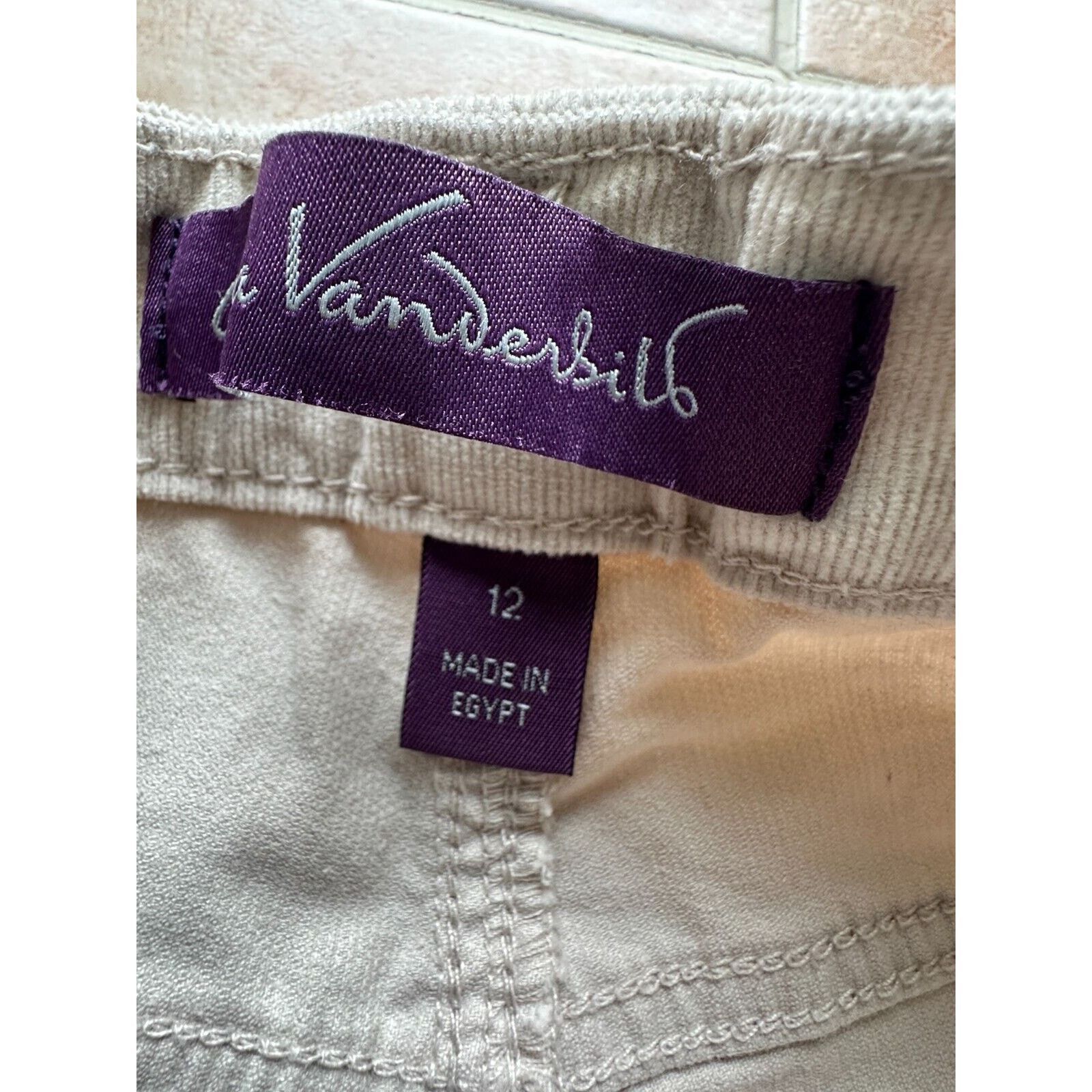 Gloria Vanderbilt Gloria Vanderbilt Amanda Corduroy Slim High Rise Pant Sz 12 Size 34" / US 12 / IT 48 - 8 Thumbnail