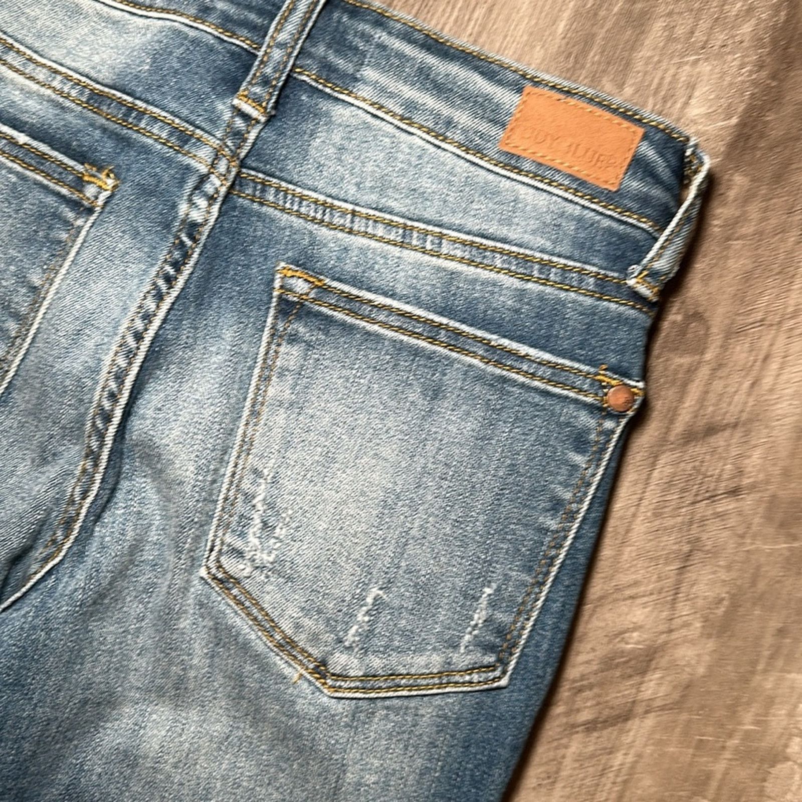 Judy Blue Judy Blue Relaxed Fit Distressed Ankle Jeans (NWOT) - 25 Size 25" / US 0 / IT 36 - 4 Thumbnail