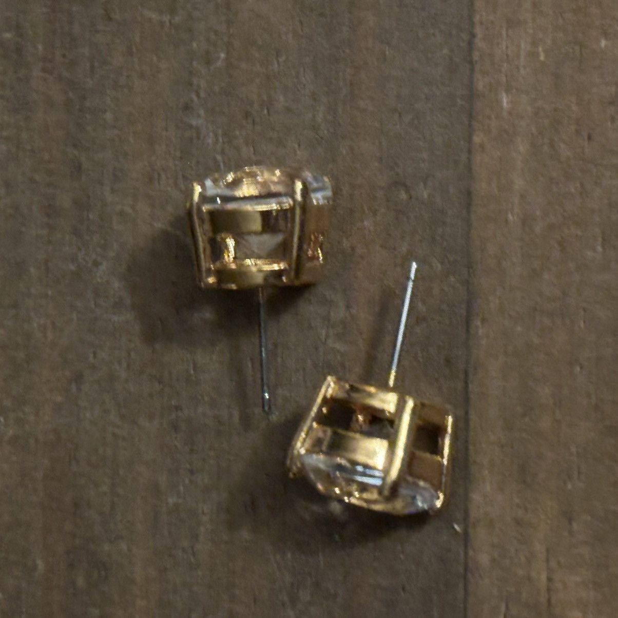 Other Chunky round faceted clear golden crystal post earrings Size ONE SIZE - 4 Thumbnail