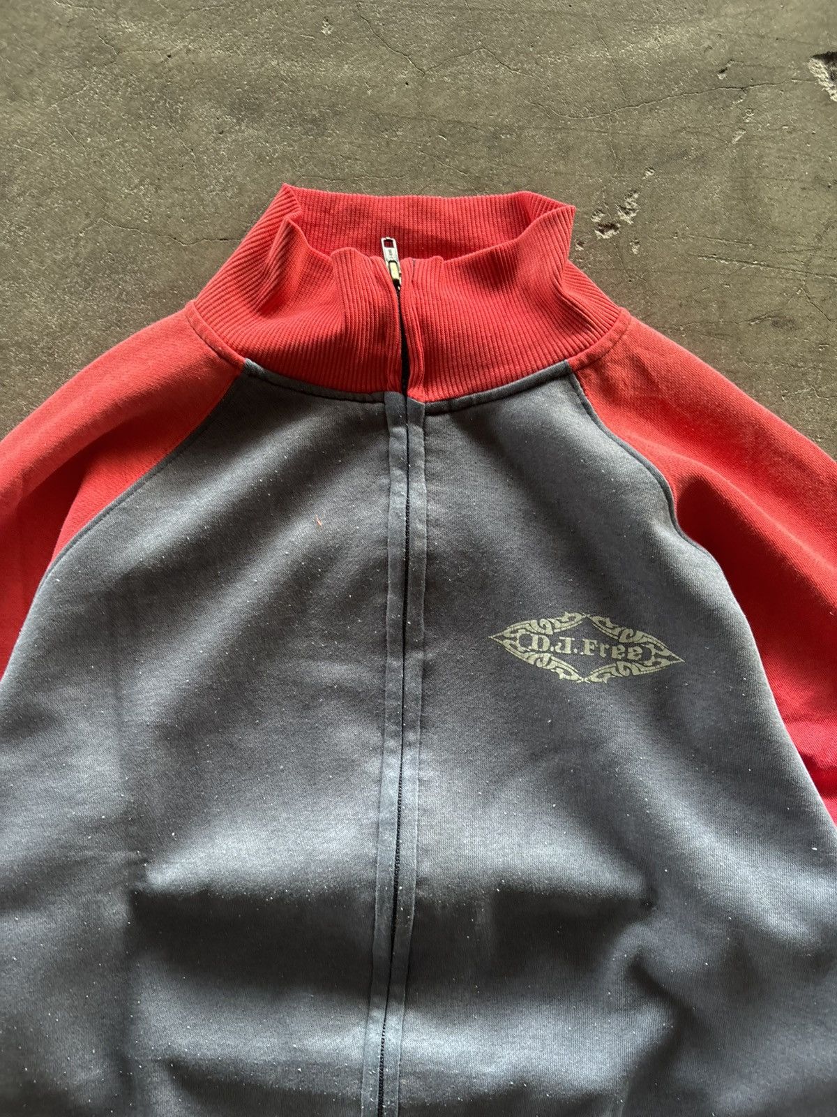 If Six Was Nine × Japanese Brand × Le Grande Bleu (L.G.B.) 2000s Dj Free Dragon Zip Up Crewneck Size US L / EU 52-54 / 3 - 2 Thumbnail