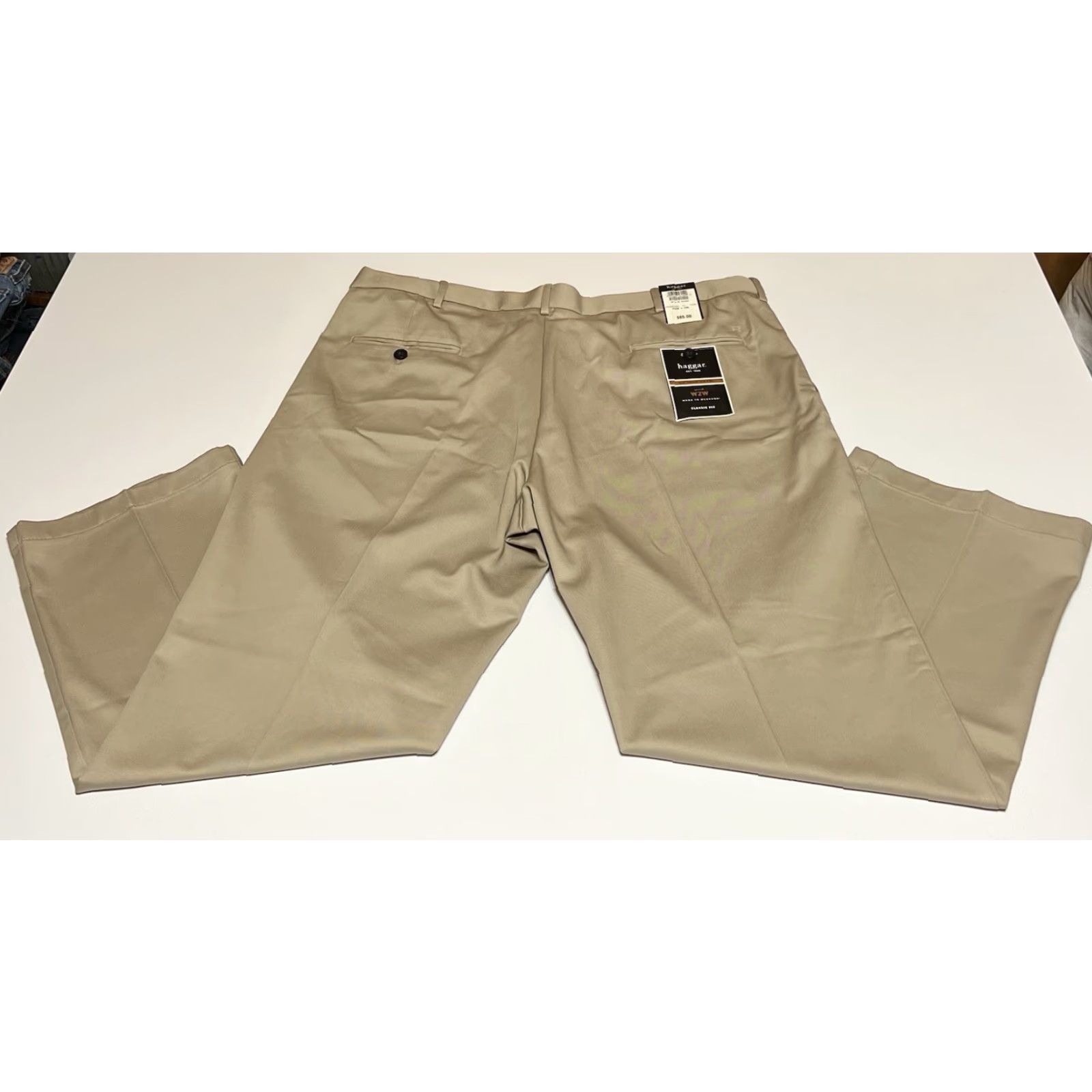 Haggar Haggar Work to Weekend Mens Pants 40x29 Khaki Classic Fit NWT NEW Size US 40 / EU 56 - 2 Thumbnail
