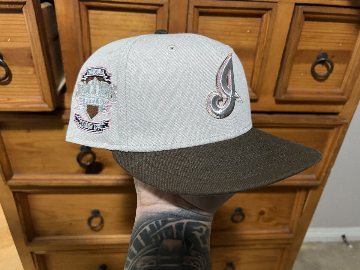 New Era Cleveland fitted hat 7 1/8 pink uv exclusive Size ONE SIZE - 1 Thumbnail