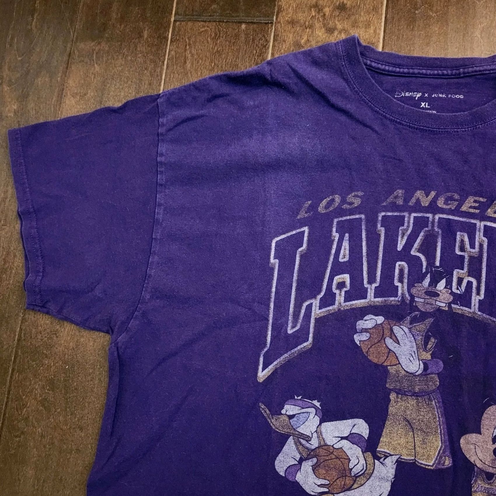 Junk Food VINTAGE Los Angeles Lakers Men's Junk Food Purple Disney Mickey Squad T-shirt XL Size US XL / EU 56 / 4 - 4 Thumbnail