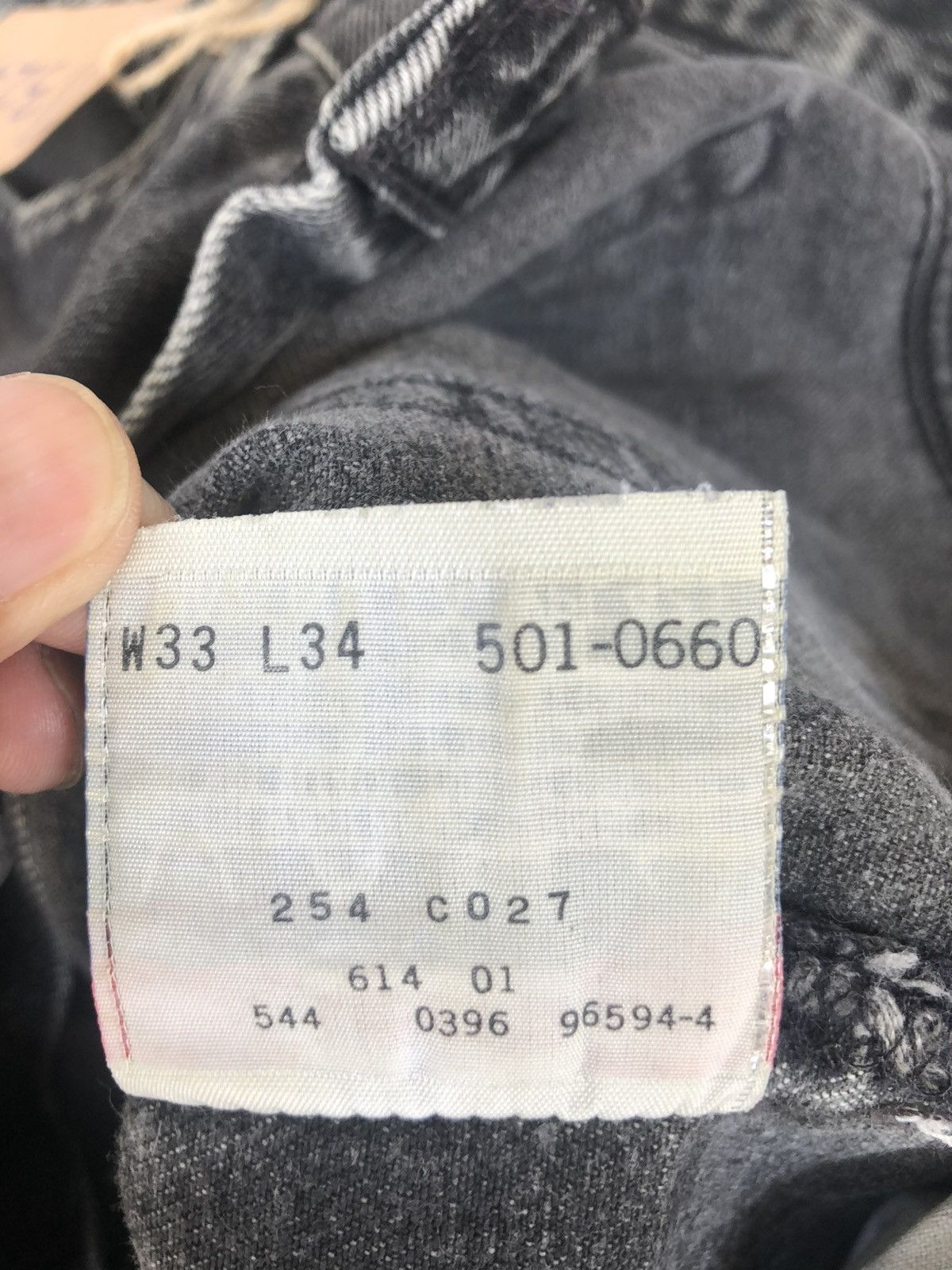 If Six Was Nine Vintage 90’s Levi’s 501 Distressed Denim Size US 32 / EU 48 - 23 Thumbnail