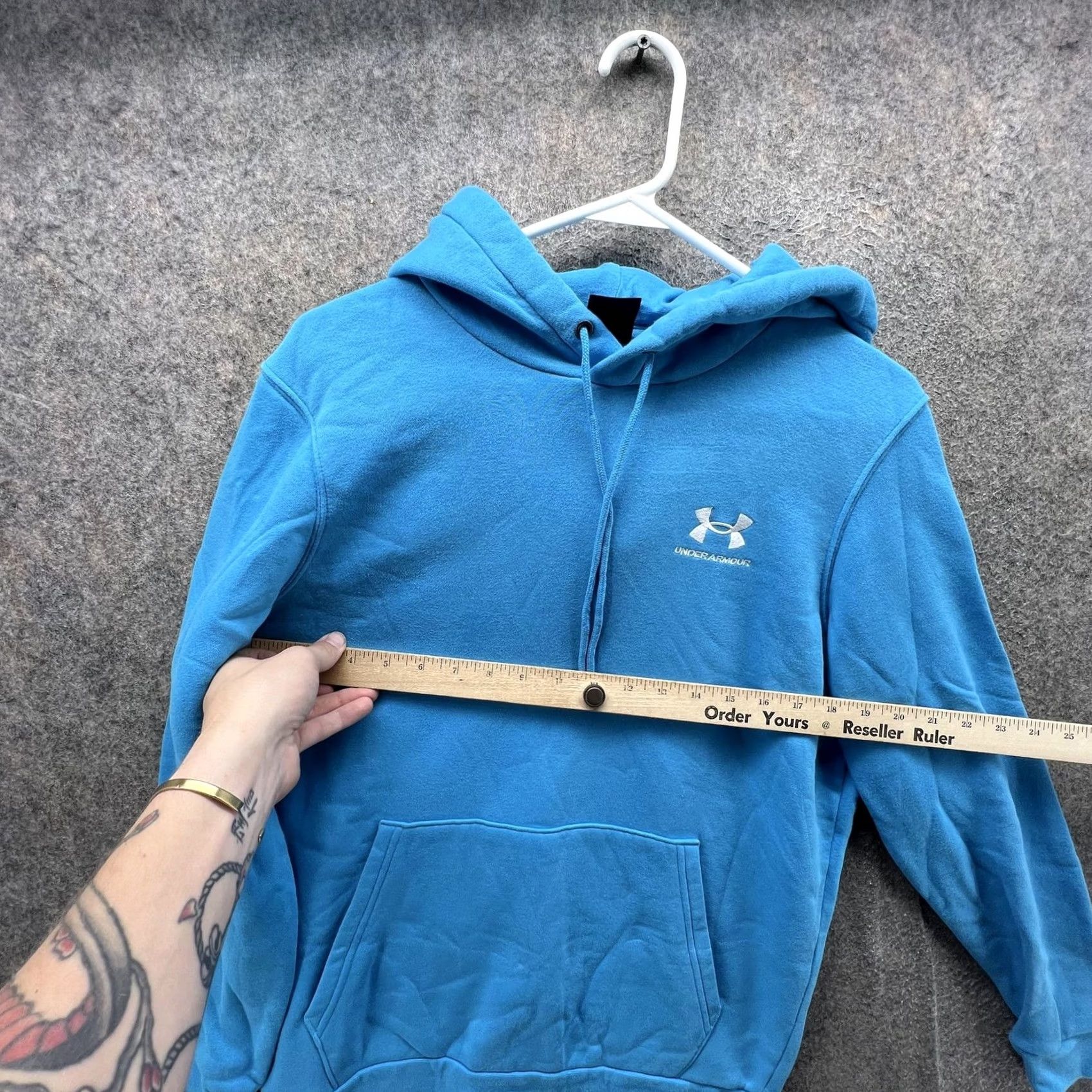 Under Armour Under Armour Hoodie Mens Small Blue Pullover Fleece Sweatshirt Logo Athletic Regular Fit Crew Neck Long Sleeve with Pockets Size US S / EU 44-46 / 1 - 6 Thumbnail