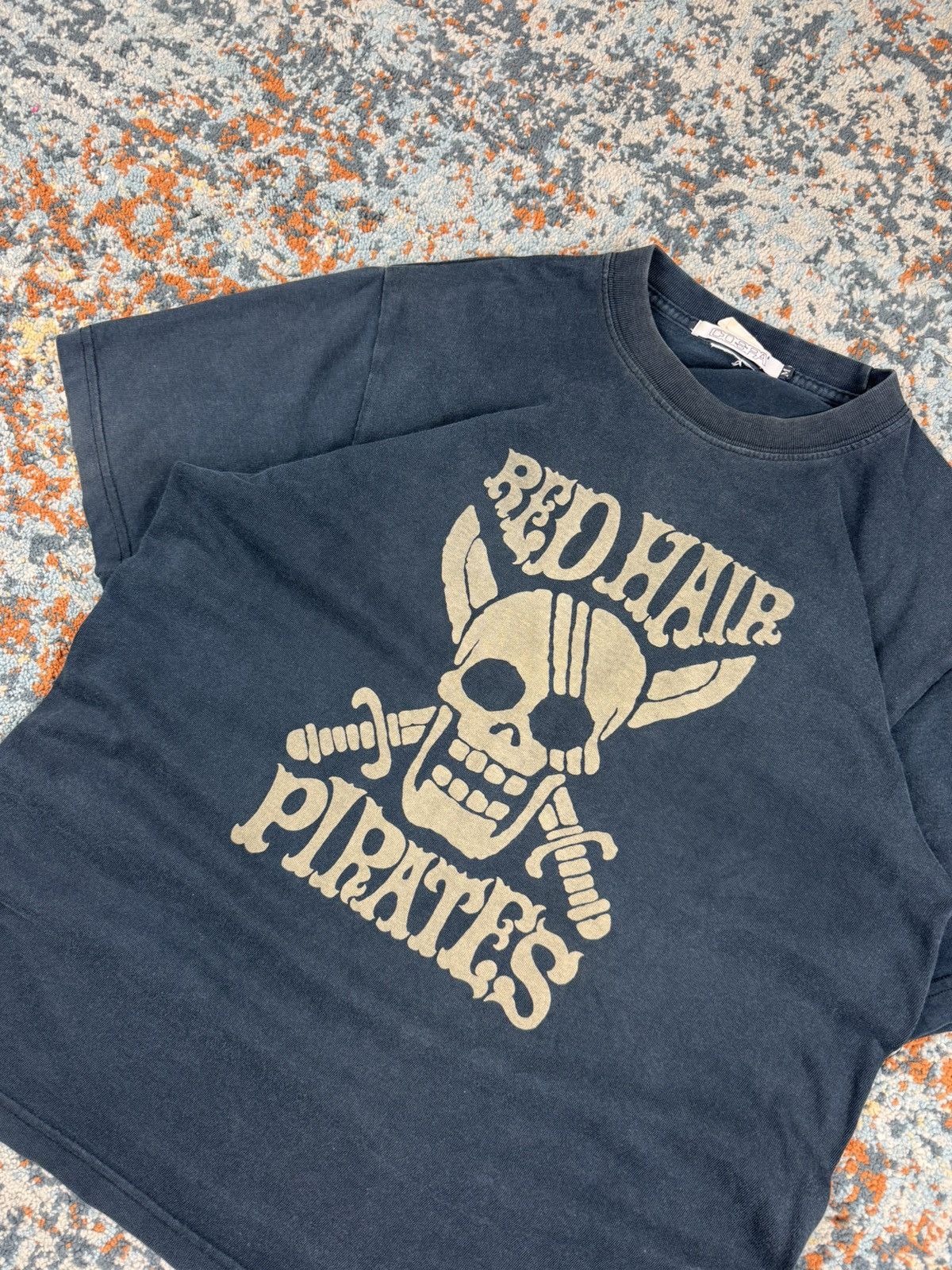 Anime × Japanese Brand × Vintage Vintage 00s One Piece red hair pirates cospa merch faded tee Size US L / EU 52-54 / 3 - 3 Thumbnail