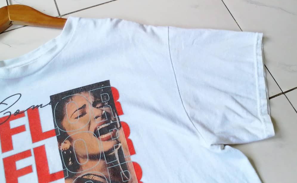 Band Tees Selena Quintinilla Como La Flor Rosas tshirt Size US L / EU 52-54 / 3 - 3 Thumbnail