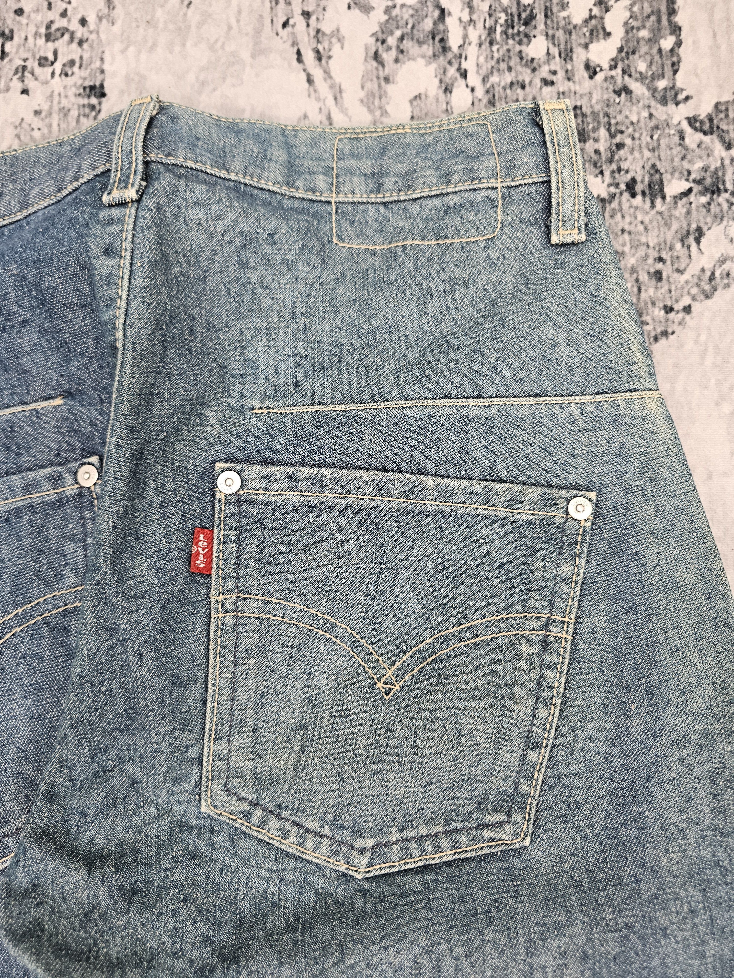 Levi's Vintage Clothing Vtg LEVIS Engineered Regular Cut Twisted Faded Jeans L0541 Size US 28 / EU 44 - 8 Thumbnail