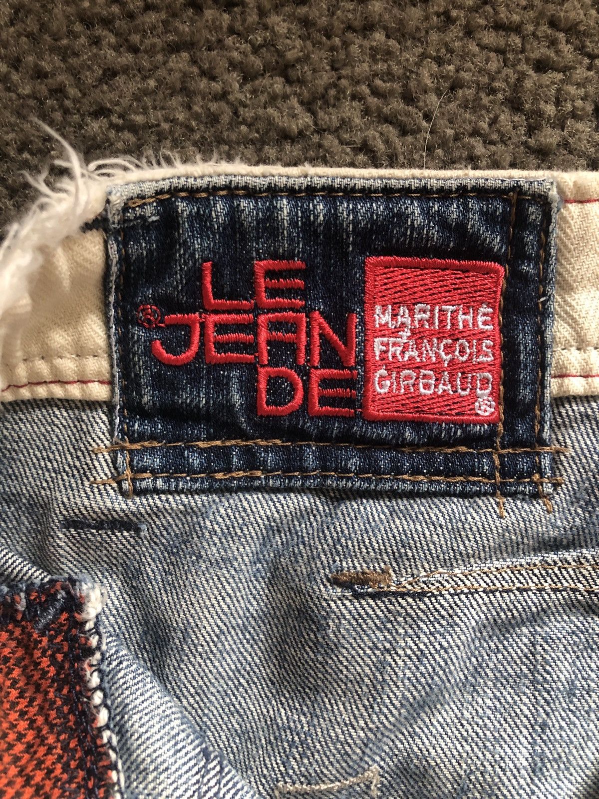 Marithe + Francois Girbaud Marithe Francois Girbaud scratch jeans Size US 32 / EU 48 - 6 Thumbnail
