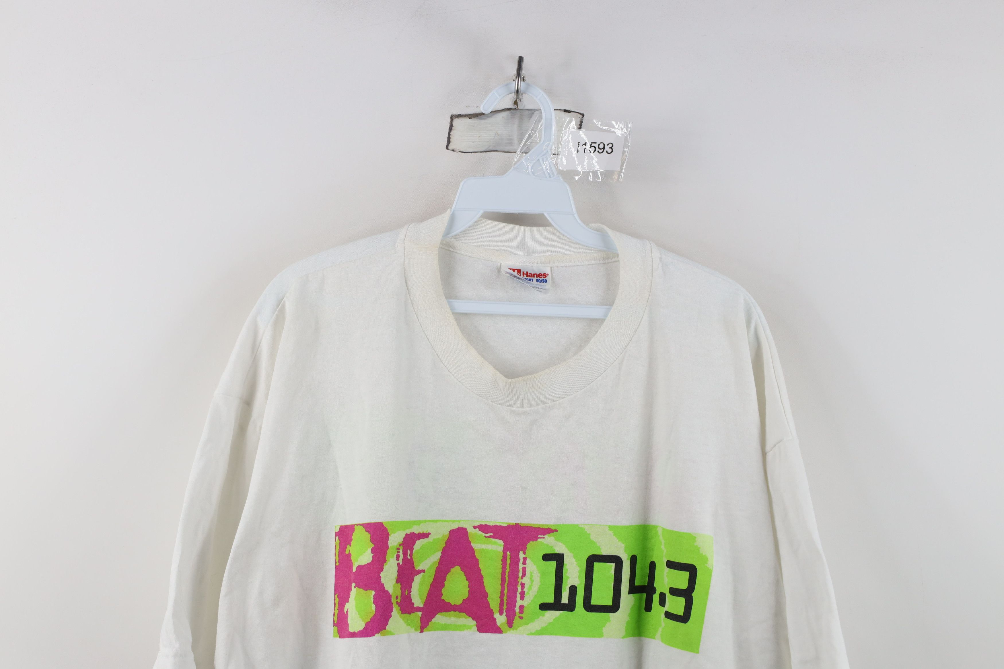 Vintage Vintage 90s Streetwear Radio Hip Hop Rap Tee T-Shirt White Size US XL / EU 56 / 4 - 2 Thumbnail