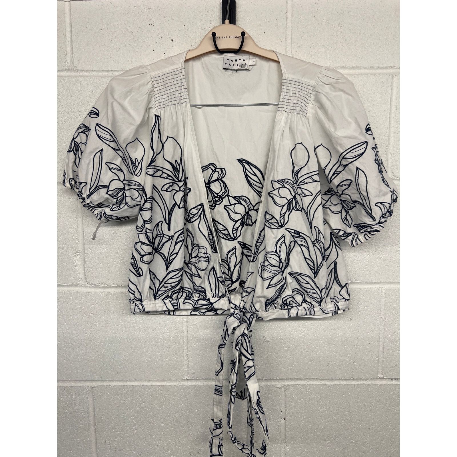 Tanya Taylor Tanya Taylor 4 White Blue Leiria Floral Tie Waist Wrap Top Size S / US 4 / IT 40 - 4 Thumbnail