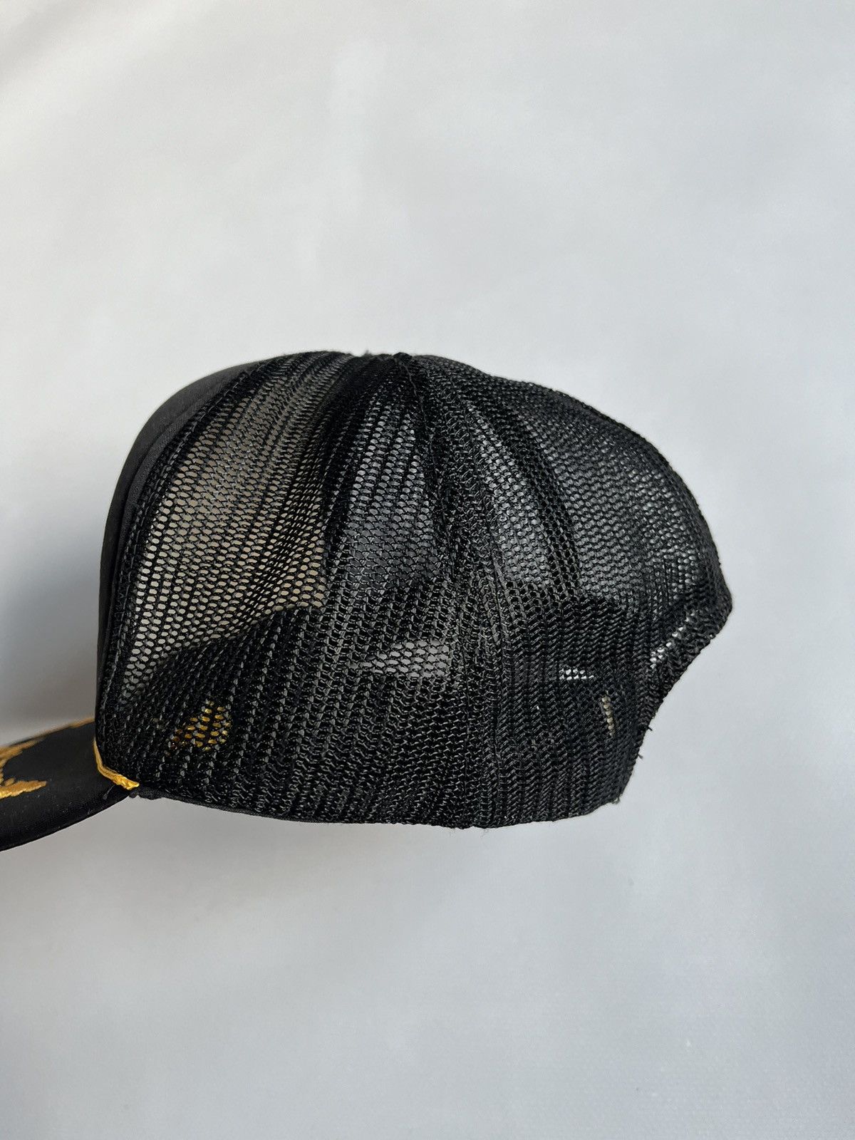 Other Vintage 80s Cobmaster Black Golden Wreath Trucker Cap Size ONE SIZE - 9 Thumbnail