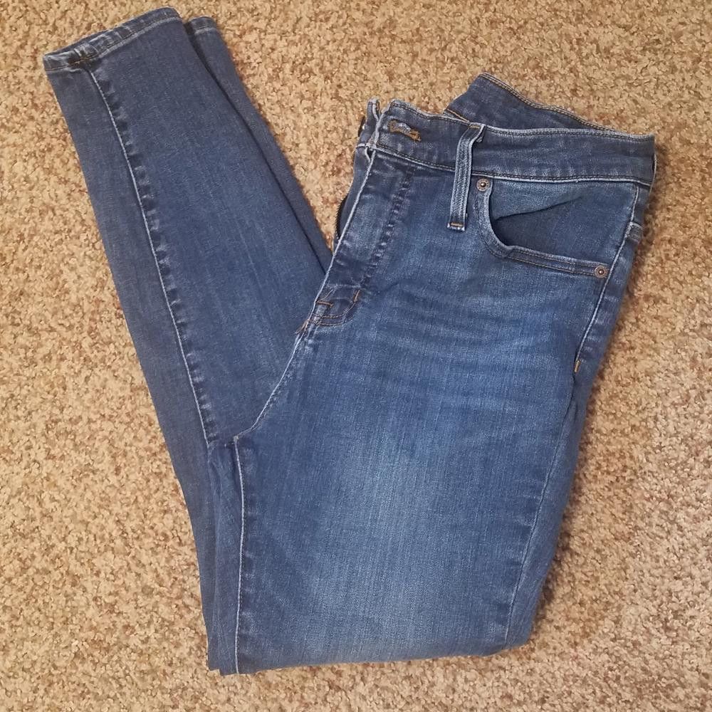 Designer J. Crew Curvy High Rise Skinny Jeans Size 30 Size 30" / US 8 / IT 44 - 1 Thumbnail