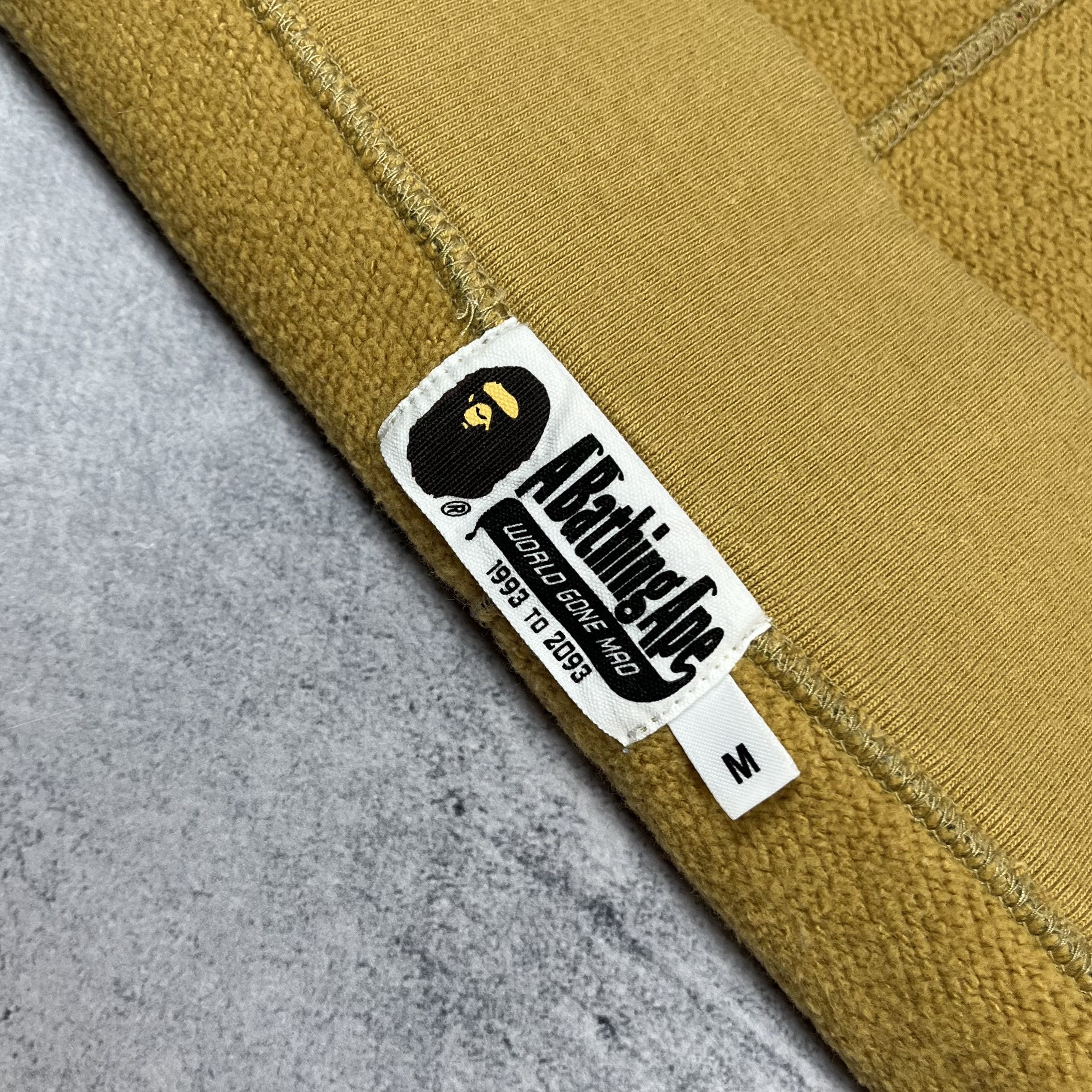 Bape Bape 1st Camo Shark Shorts SS19 Size US 32 / EU 48 - 13 Thumbnail