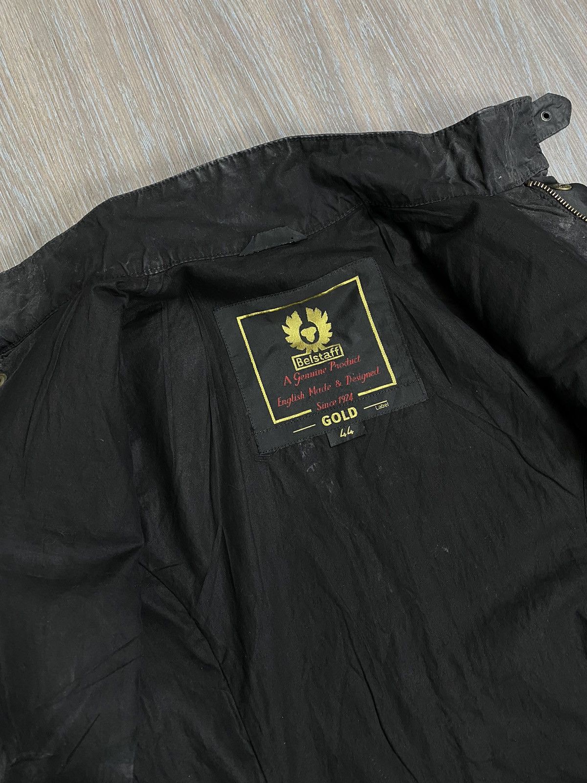 Belstaff Belstaff Gold Rubberized Y2K Belt Biker Jacket Size M / US 6-8 / IT 42-44 - 14 Thumbnail