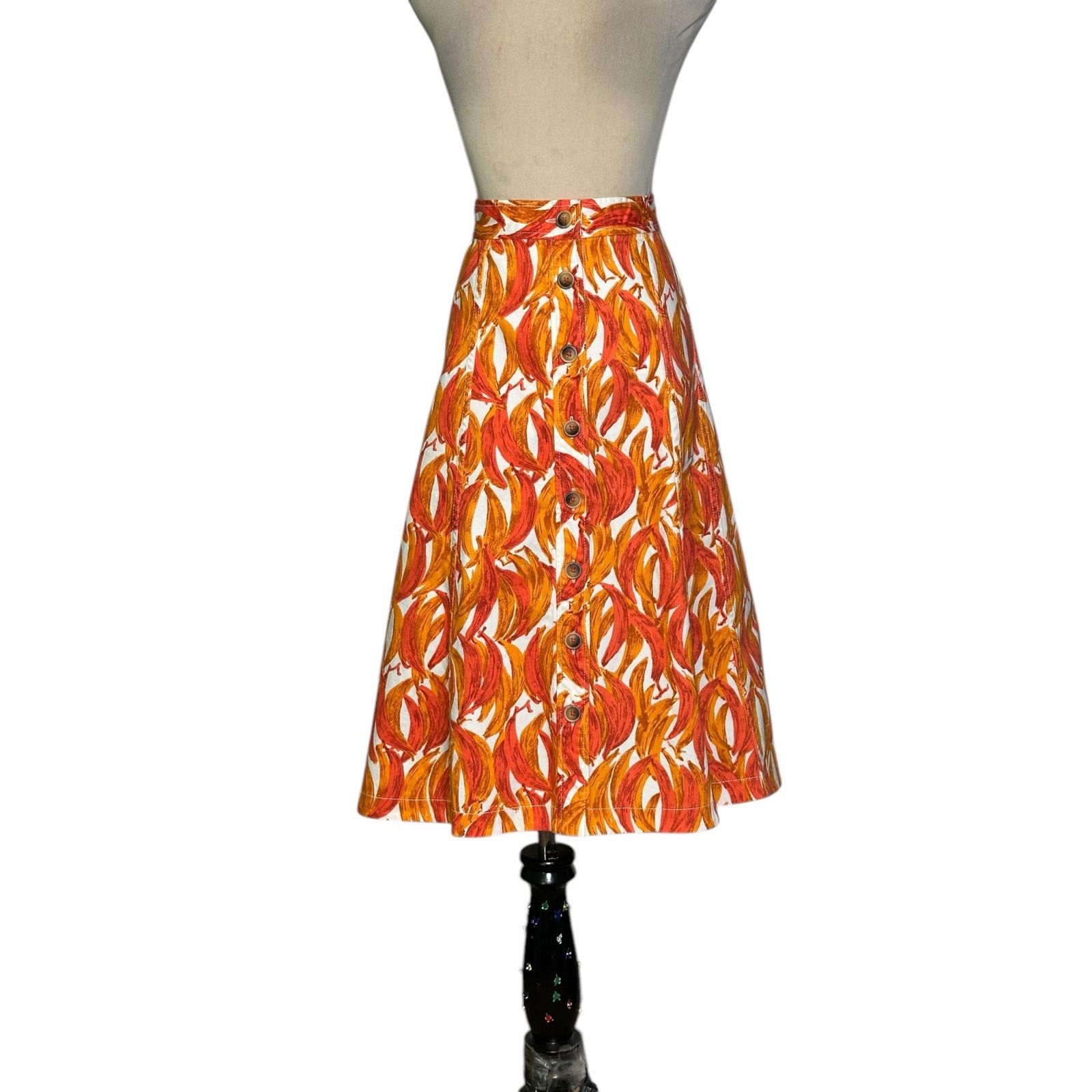 Anthropologie Anthropolgie Maeve Banana Grove Denim midi Skirt Size 12 Size 34" / US 12 / IT 48 - 14 Thumbnail